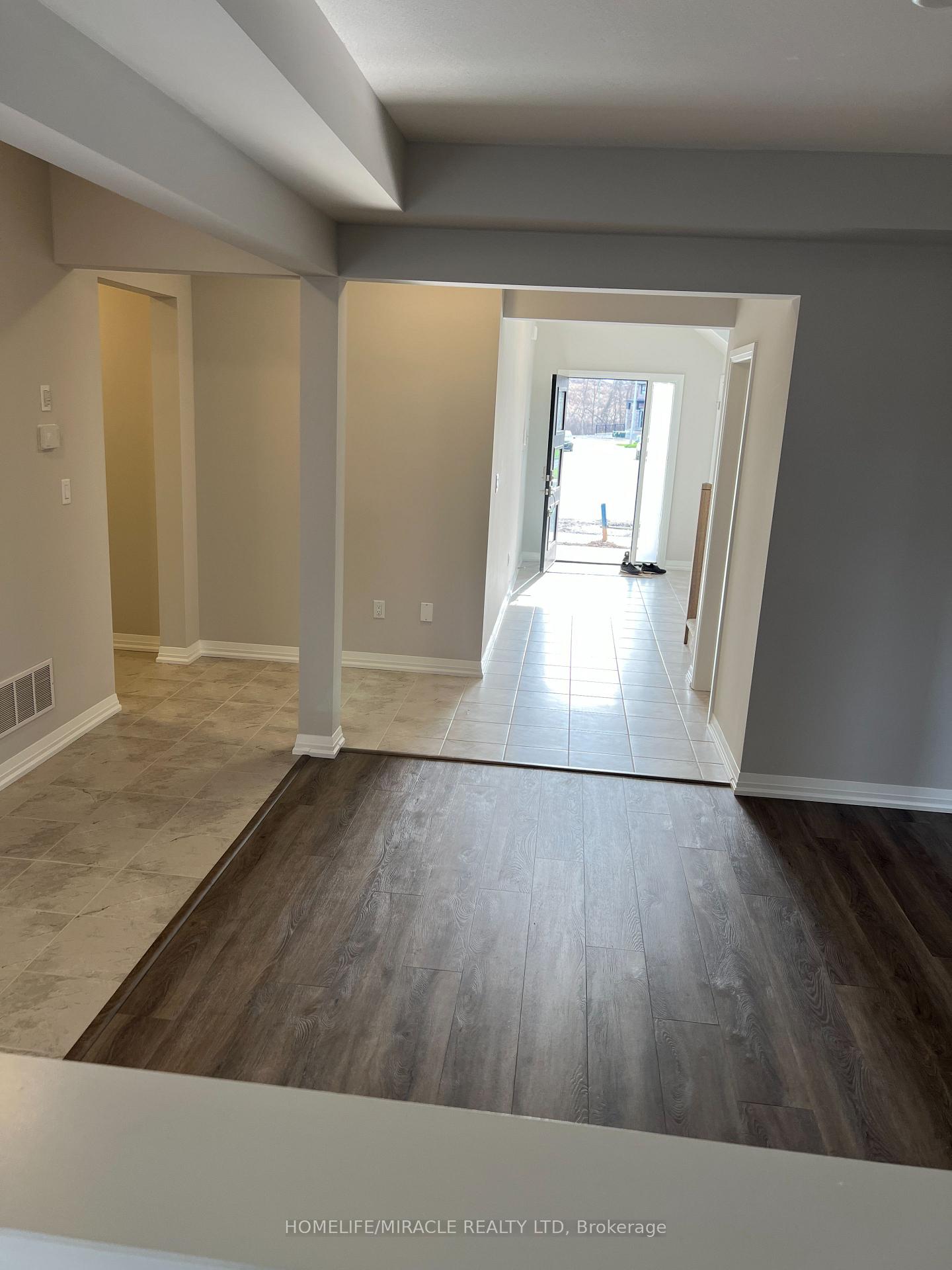 Photo 18 of 11 Willson Drive, Thorold, Hurricane/Merrittville — HOMEH
