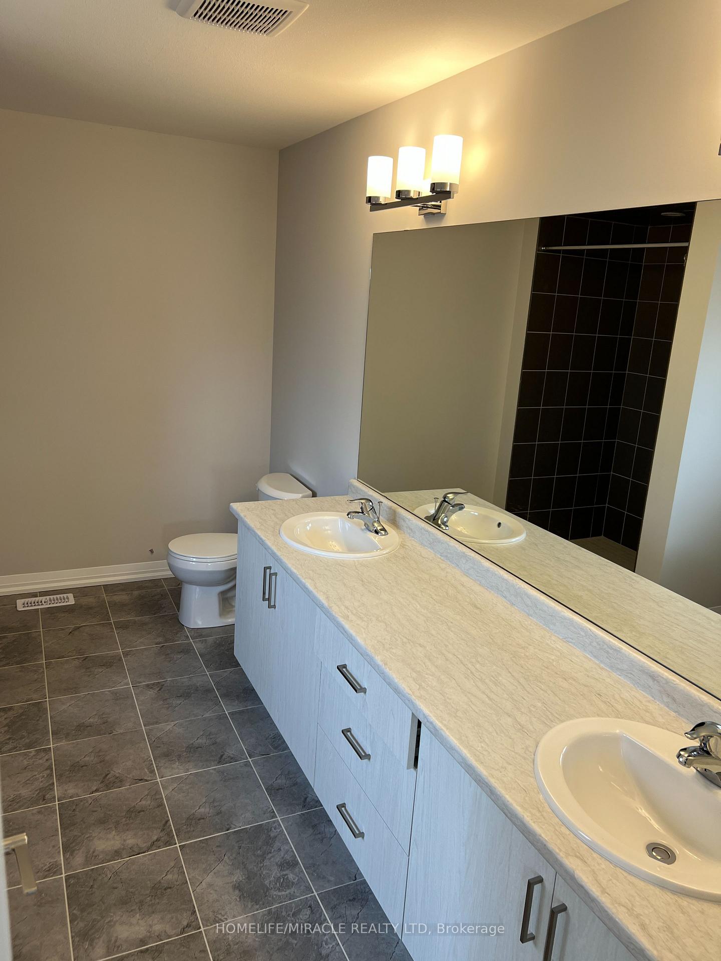 Photo 25 of 11 Willson Drive, Thorold, Hurricane/Merrittville — HOMEH