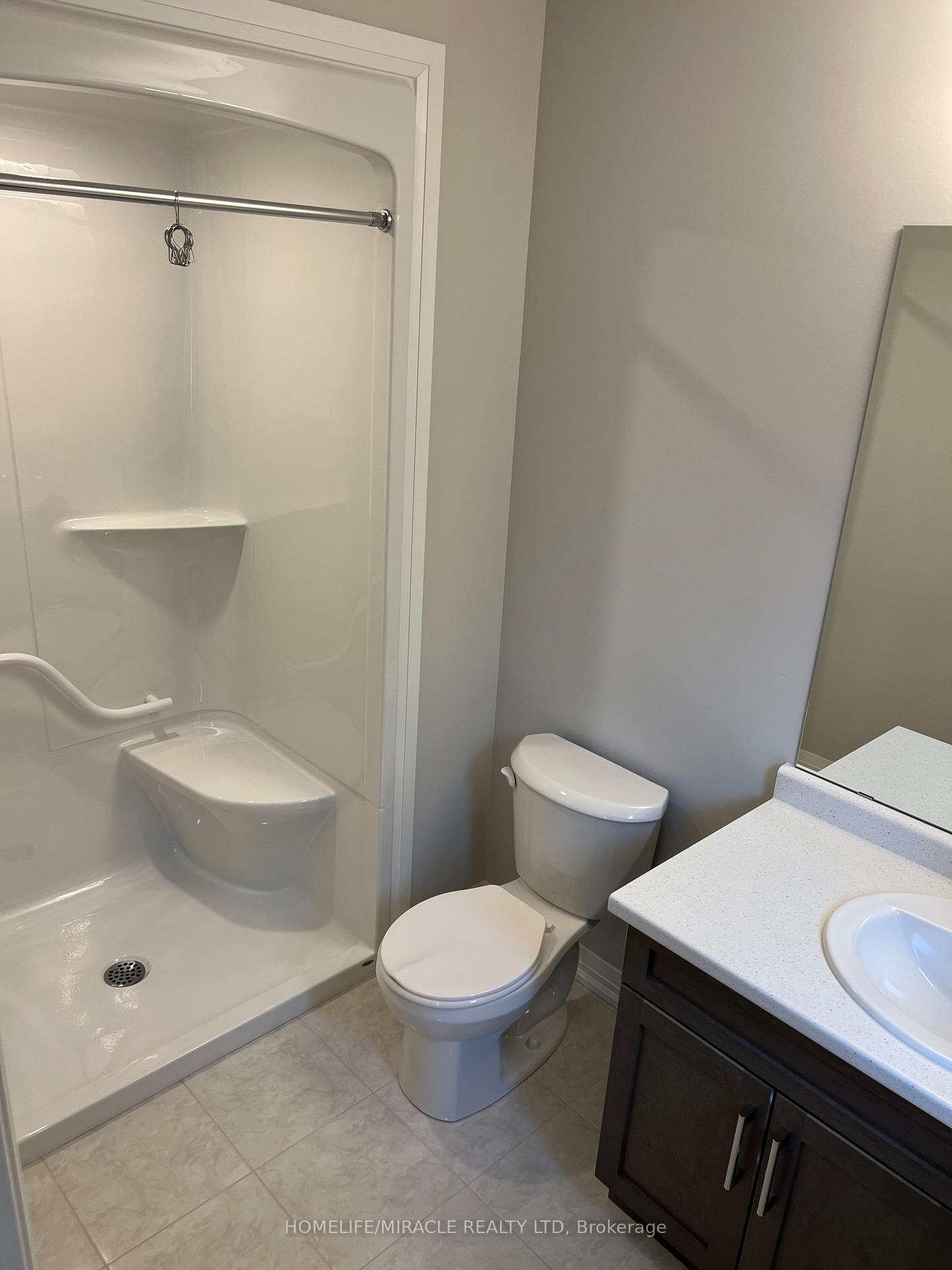Photo 29 of 11 Willson Drive, Thorold, Hurricane/Merrittville — HOMEH