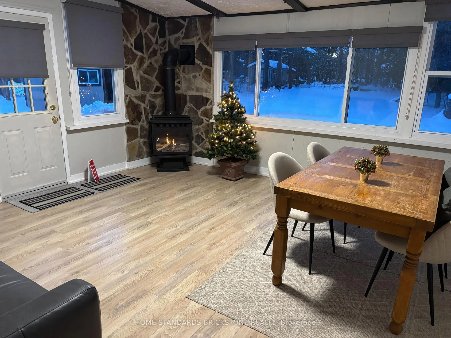 Photo 17 of 2208 Willard Avenue, Innisfil, Alcona — HOMEH
