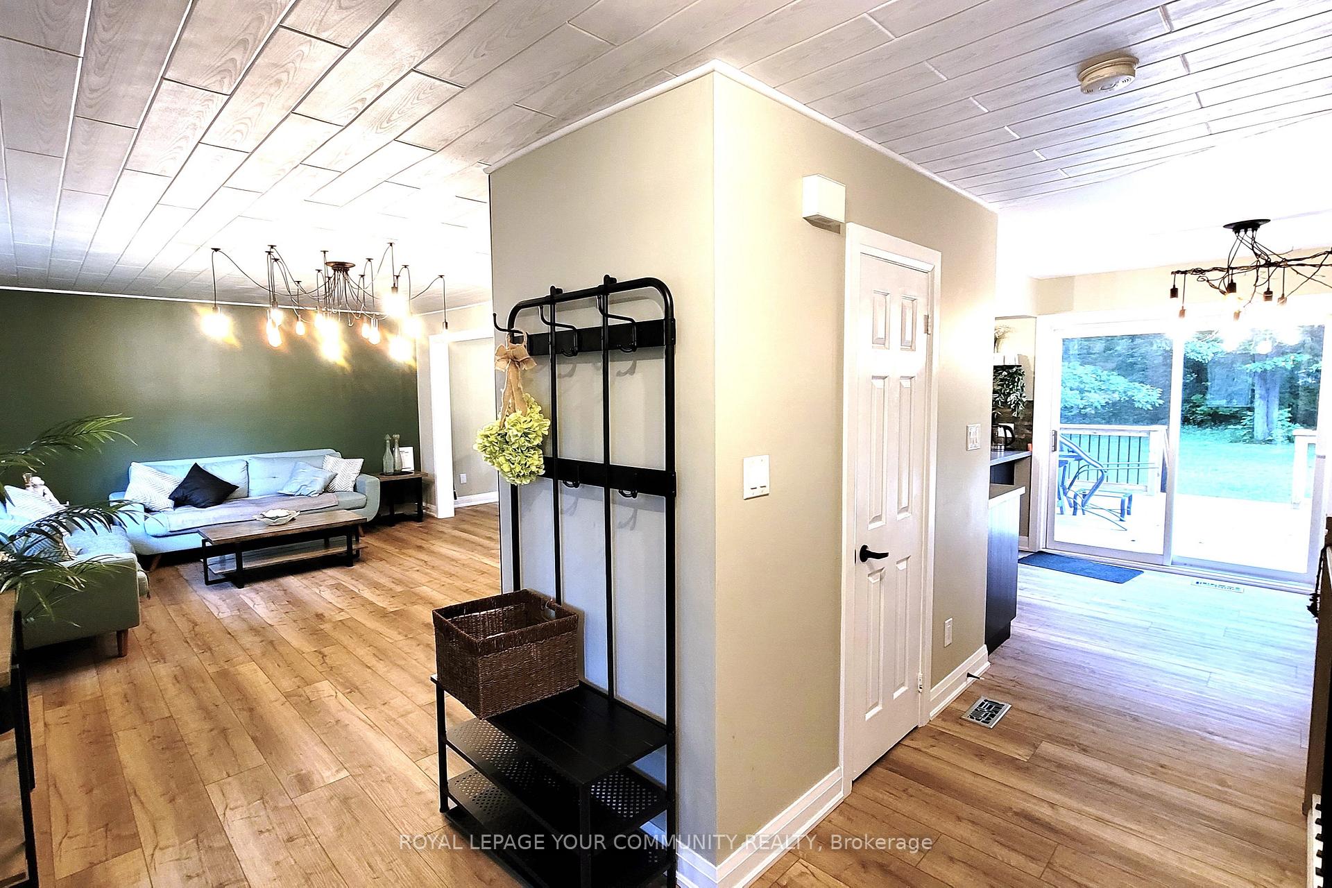 Photo 3 of 1138 Siesta Drive, Tiny, Rural Tiny — HOMEH