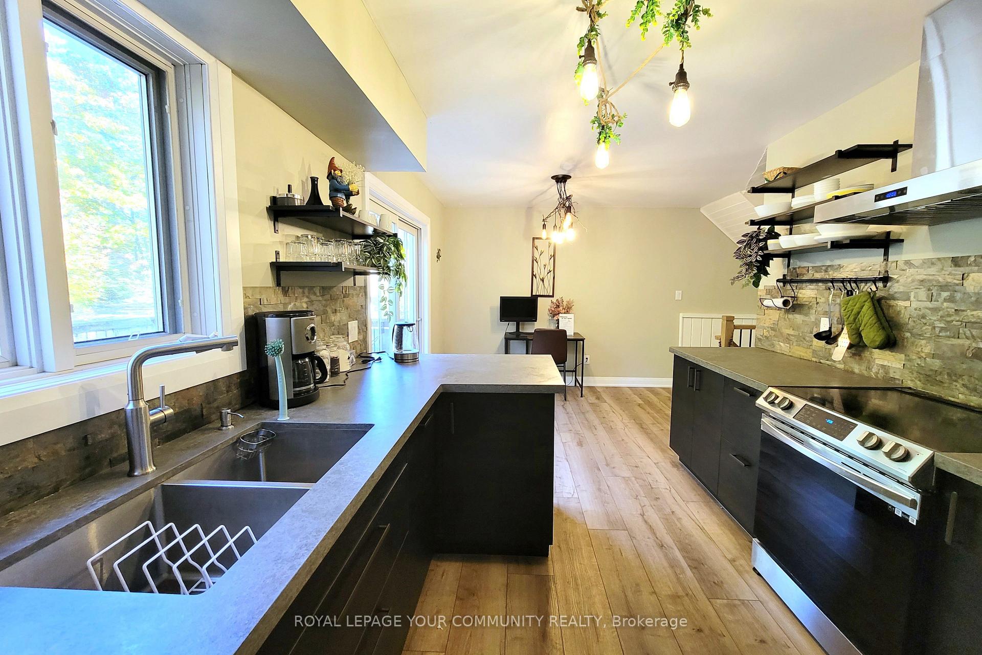 Photo 7 of 1138 Siesta Drive, Tiny, Rural Tiny — HOMEH