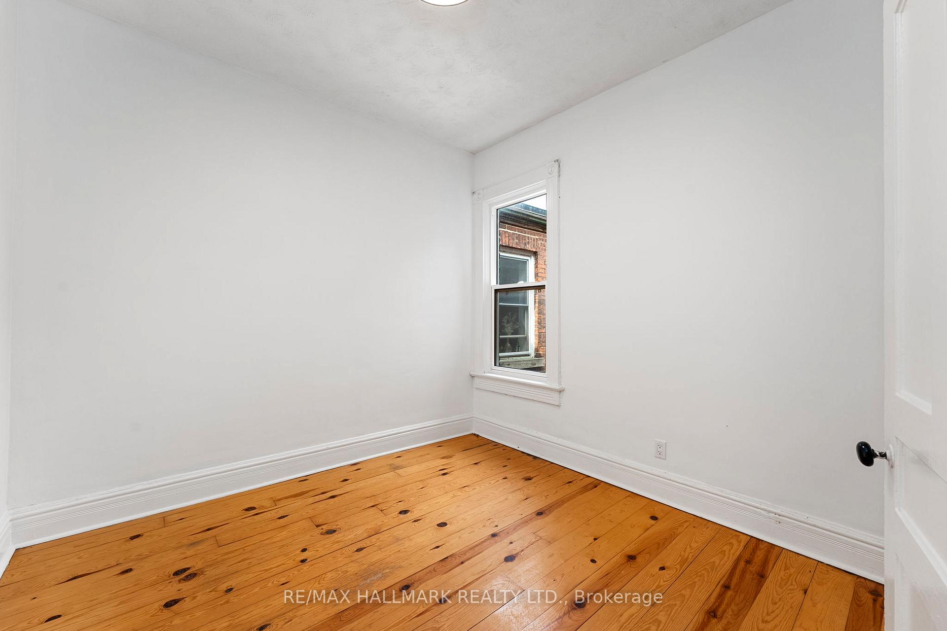 Photo 14 of Unit 3, 261 Ossington Avenue, Toronto, Trinity-Bellwoods — HOMEH