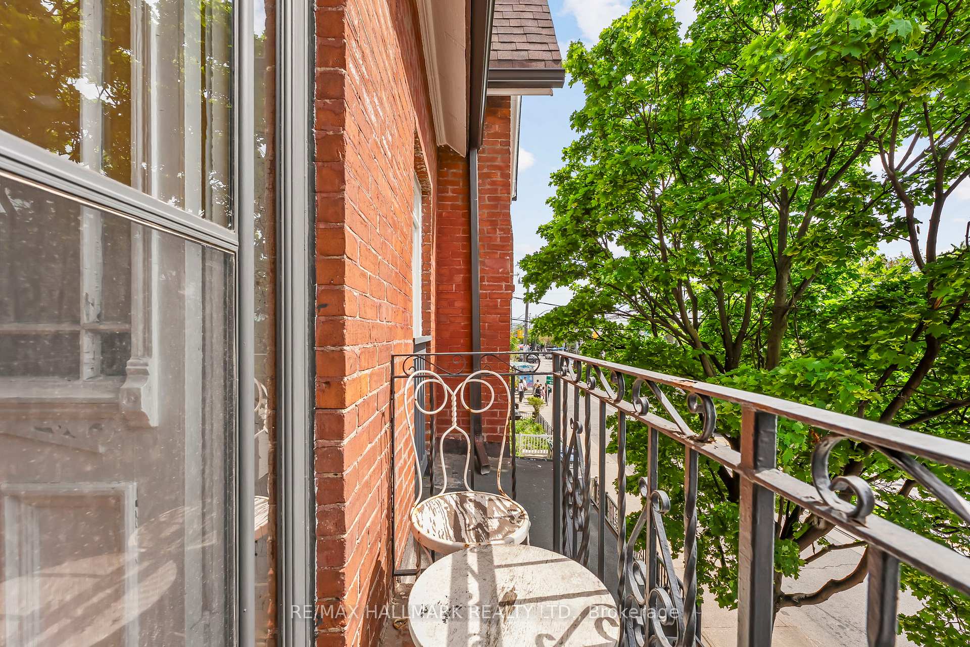 Photo 17 of Unit 3, 261 Ossington Avenue, Toronto, Trinity-Bellwoods — HOMEH