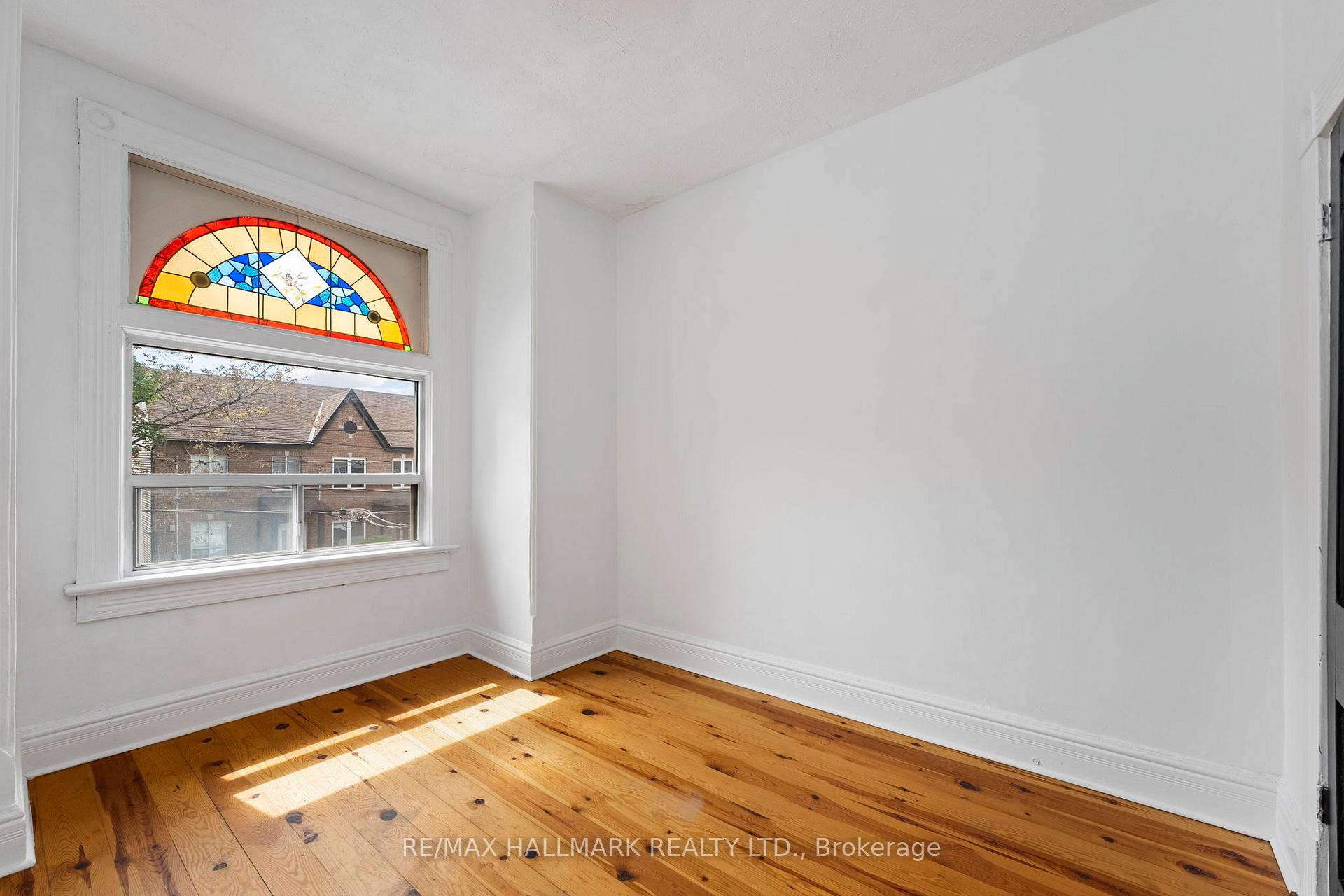Photo 20 of Unit 3, 261 Ossington Avenue, Toronto, Trinity-Bellwoods — HOMEH
