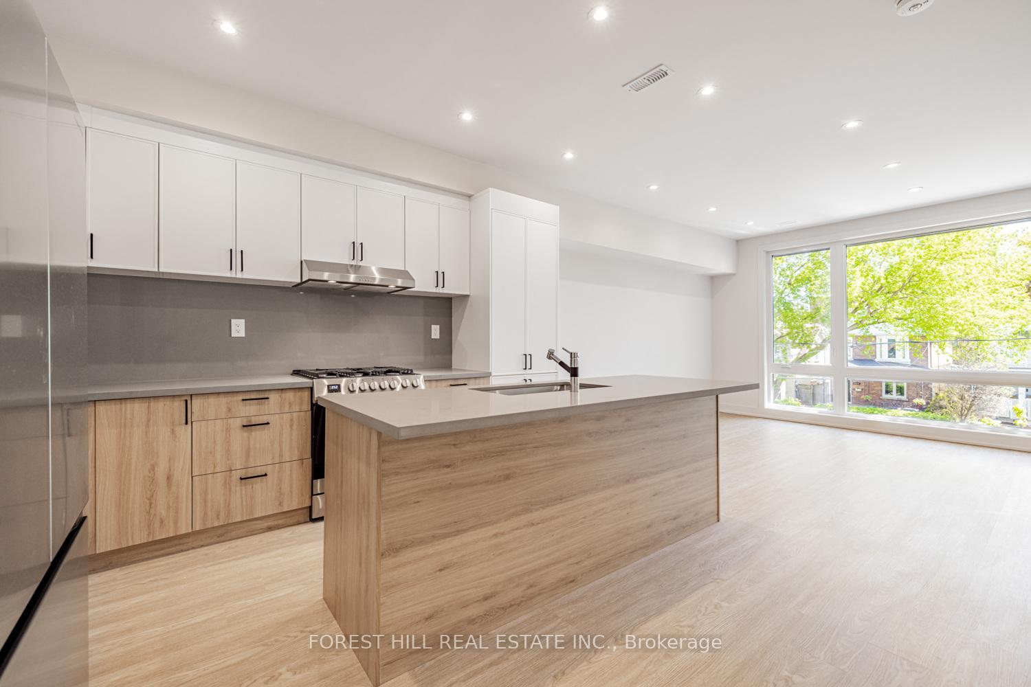 Photo 2 of Unit Upper, 124 Kenwood Avenue, Toronto, Humewood-Cedarvale — HOMEH
