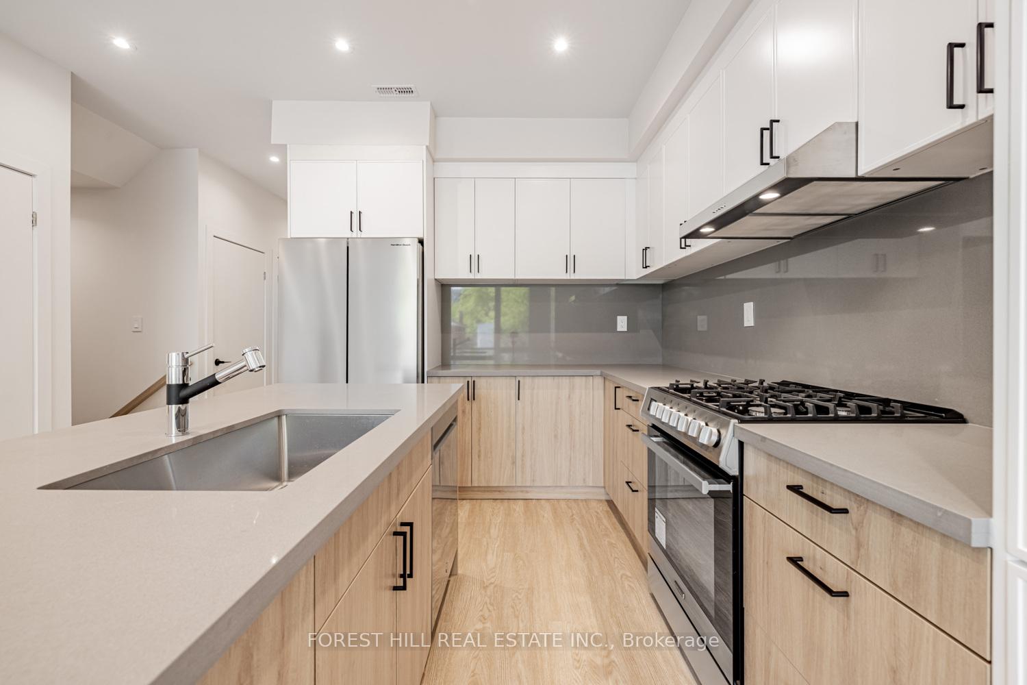 Photo 7 of Unit Upper, 124 Kenwood Avenue, Toronto, Humewood-Cedarvale — HOMEH