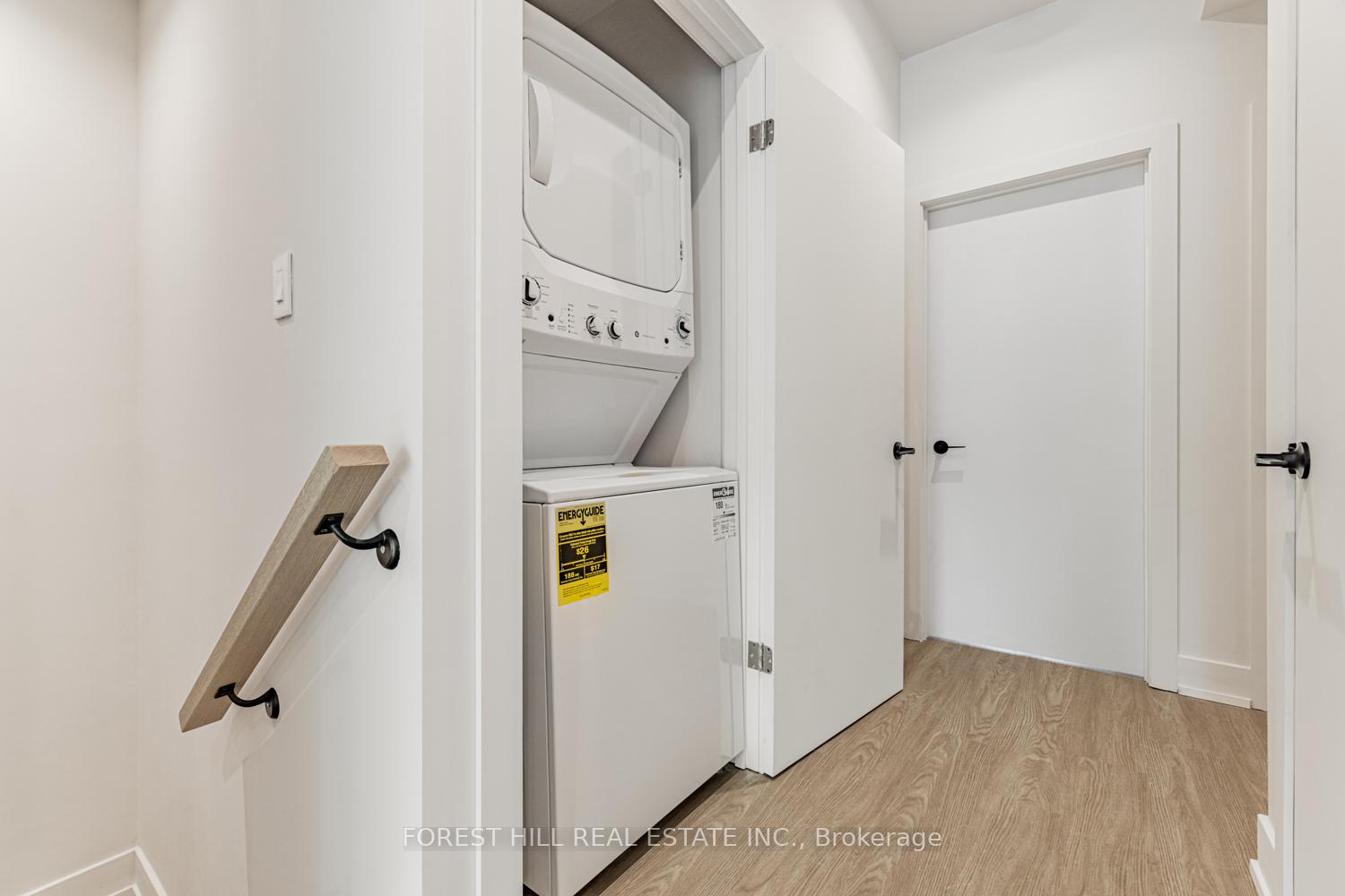 Photo 10 of Unit Upper, 124 Kenwood Avenue, Toronto, Humewood-Cedarvale — HOMEH