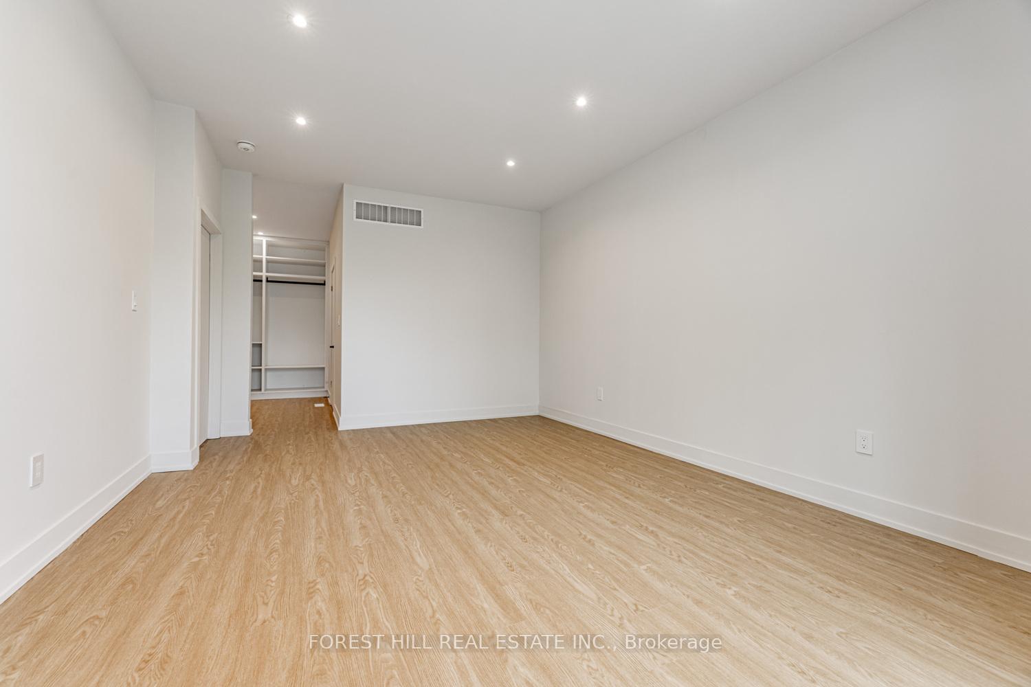 Photo 12 of Unit Upper, 124 Kenwood Avenue, Toronto, Humewood-Cedarvale — HOMEH