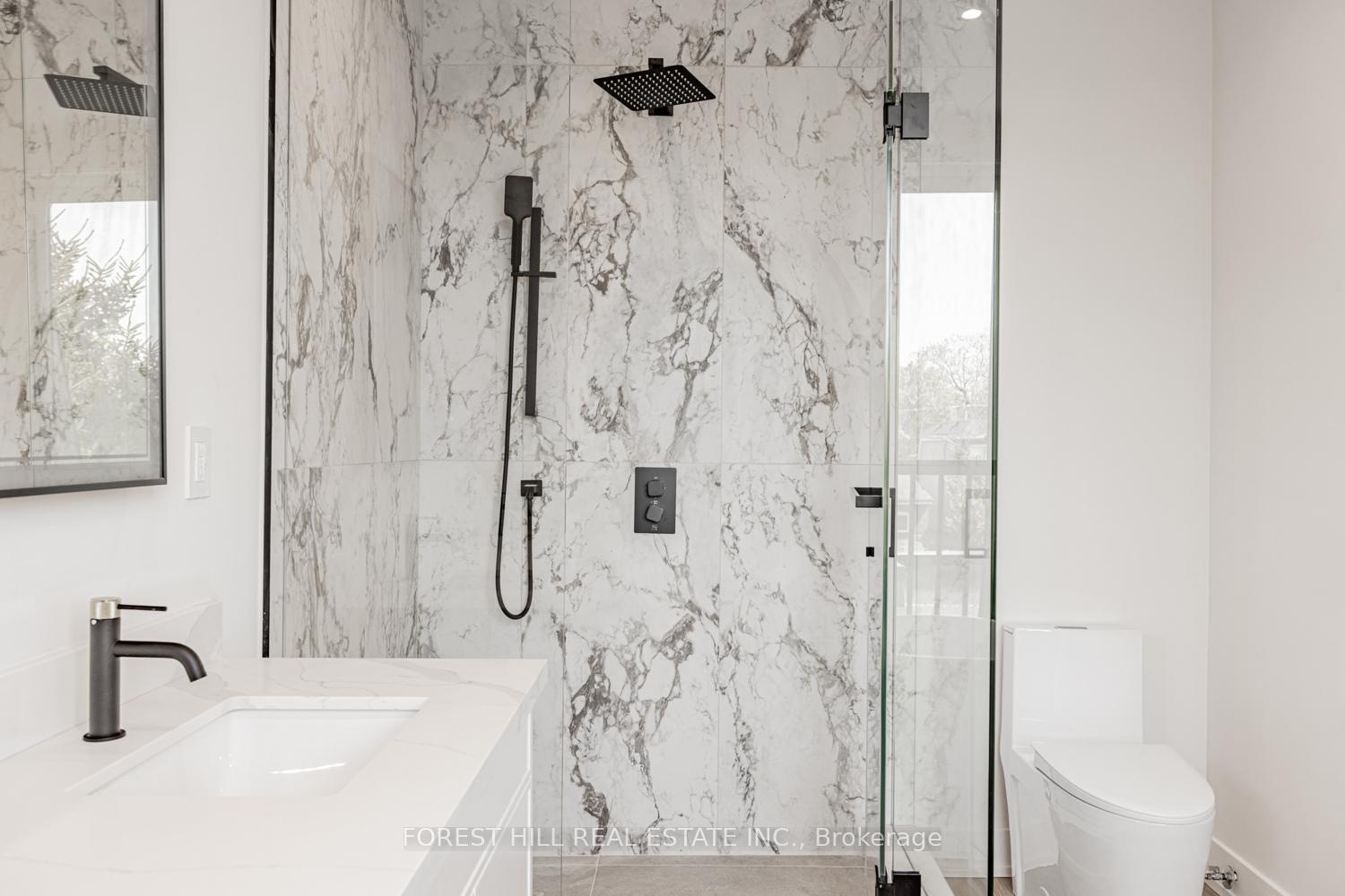 Photo 15 of Unit Upper, 124 Kenwood Avenue, Toronto, Humewood-Cedarvale — HOMEH