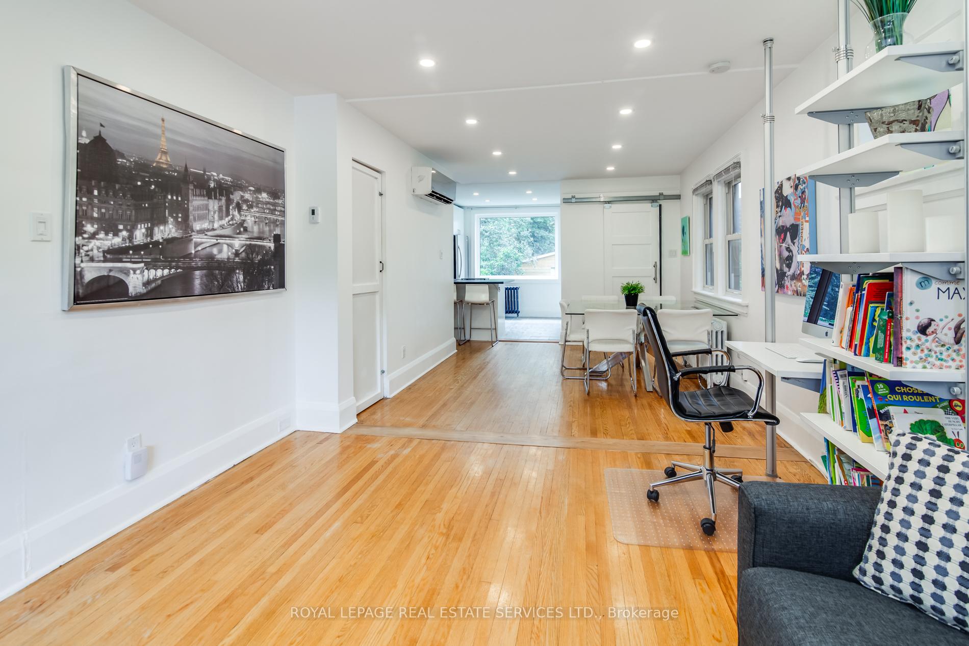Photo 5 of 23 Kings Park Boulevard, Toronto, Danforth Village-East York — HOMEH