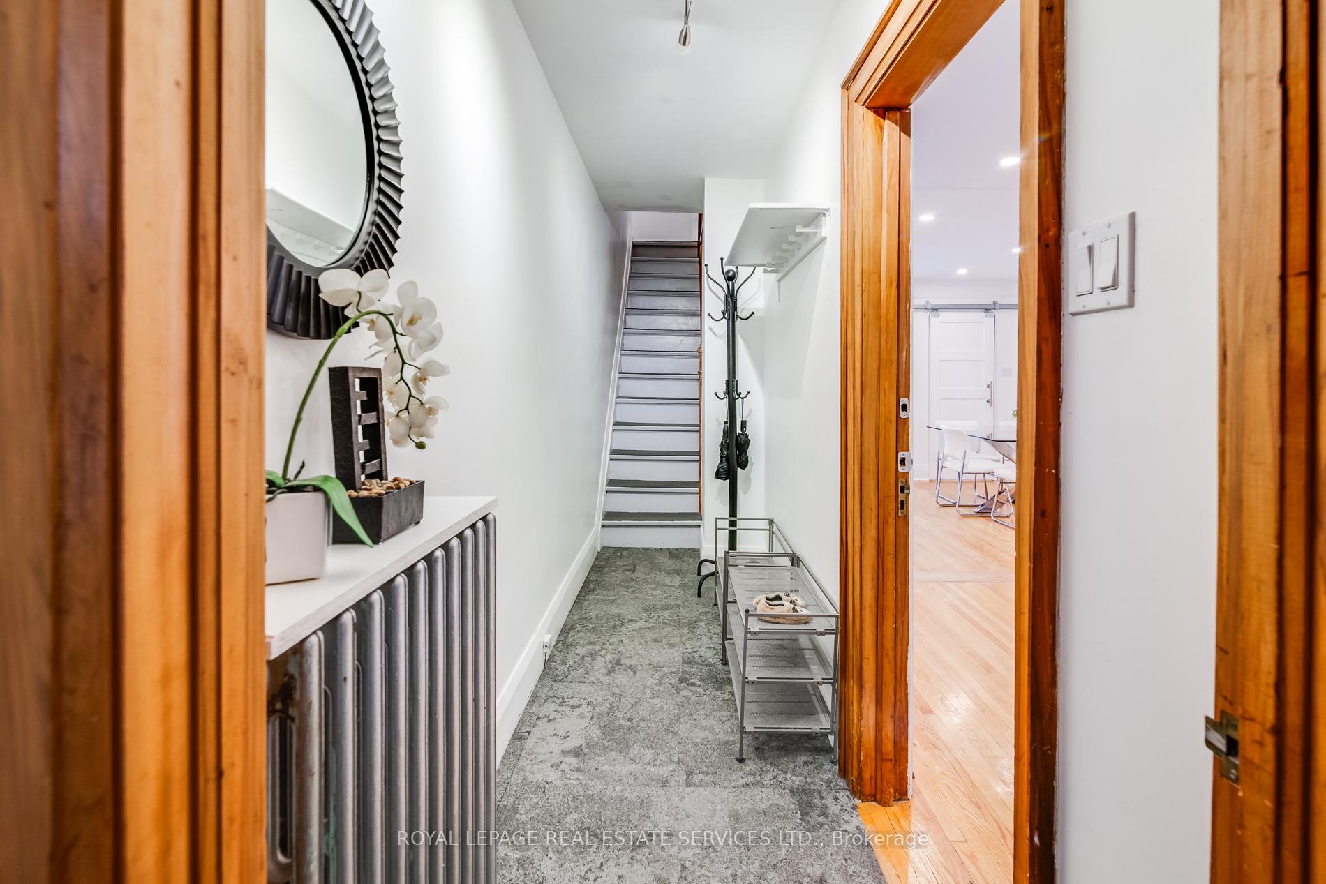 Photo 24 of 23 Kings Park Boulevard, Toronto, Danforth Village-East York — HOMEH
