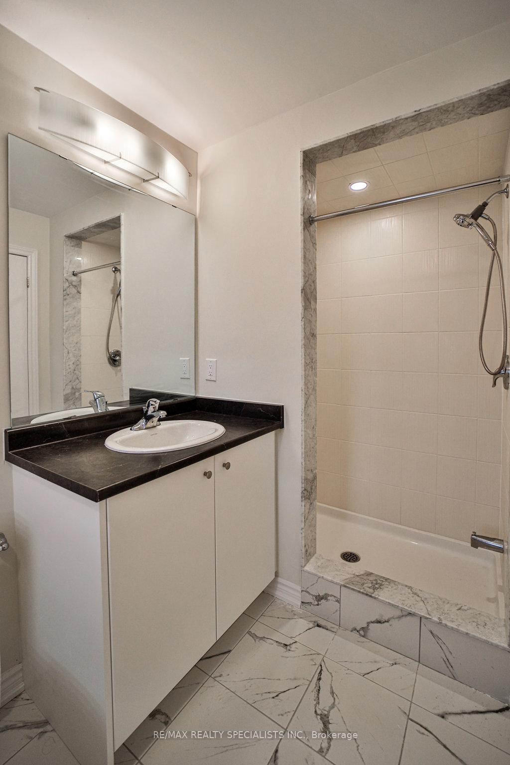Photo 32 of 51 Sun Haven Lane, Thorold, Rolling Meadows — HOMEH