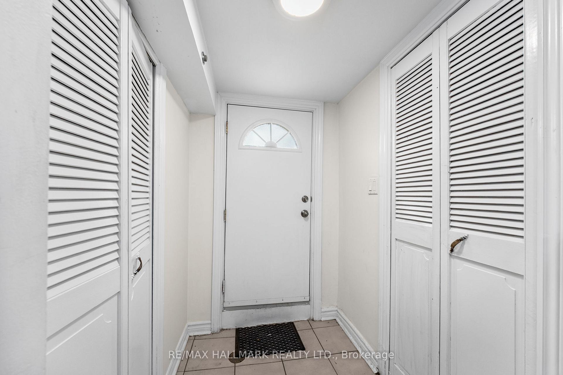 Photo 13 of Unit 1, 261 Ossington Avenue, Toronto, Trinity-Bellwoods — HOMEH