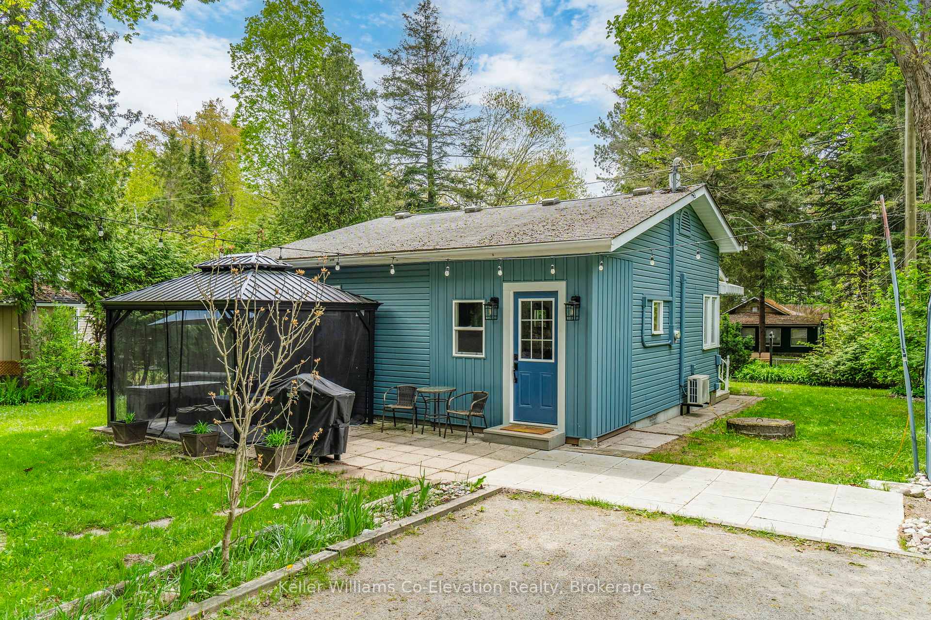 Front of 135 Oliver Drive