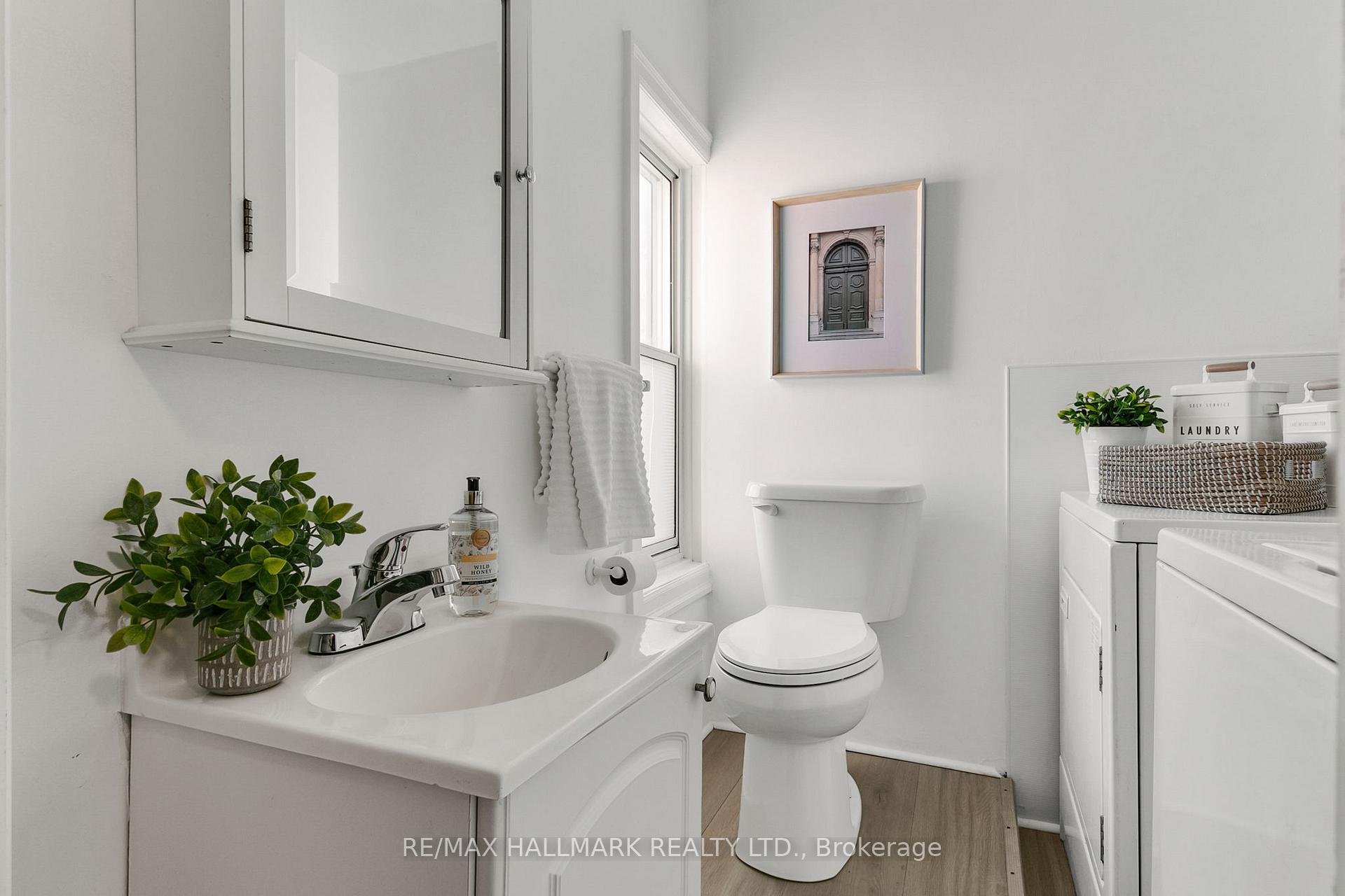 Photo 8 of 697 Mortimer Avenue, Toronto, Danforth Village-East York — HOMEH