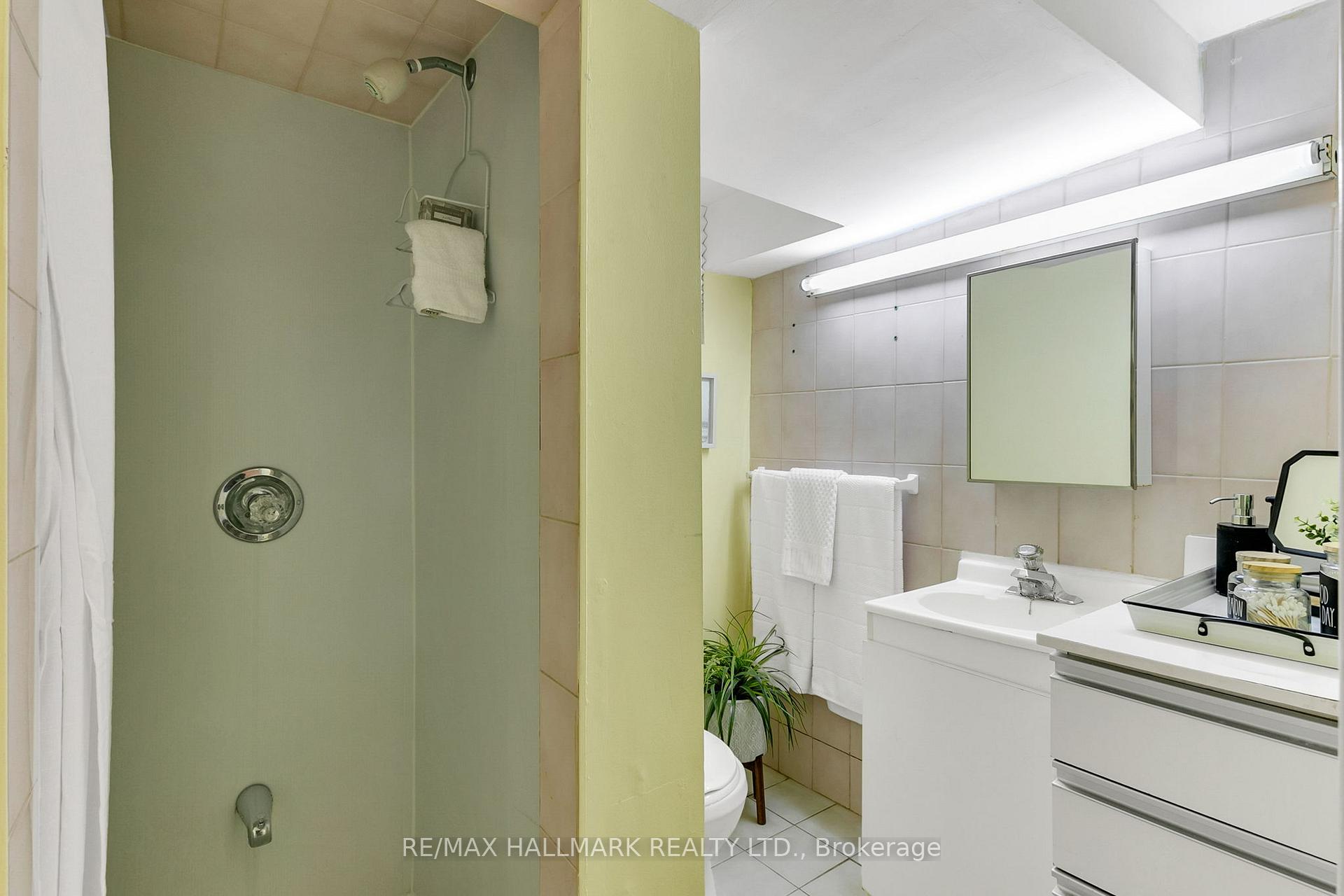 Photo 35 of 697 Mortimer Avenue, Toronto, Danforth Village-East York — HOMEH