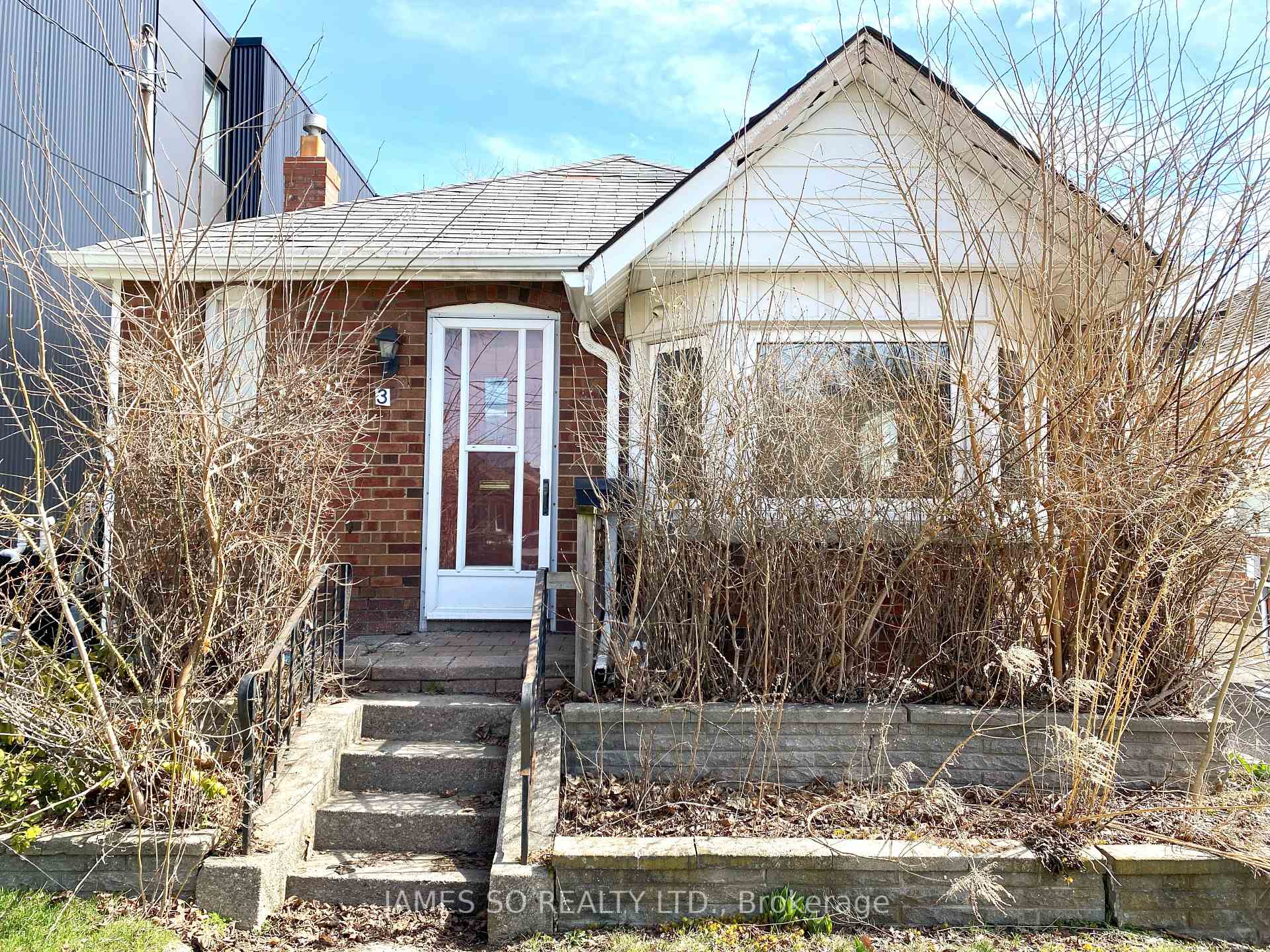 Photo 1 of 3 St Hubert Avenue, Toronto, Danforth Village-East York — HOMEH