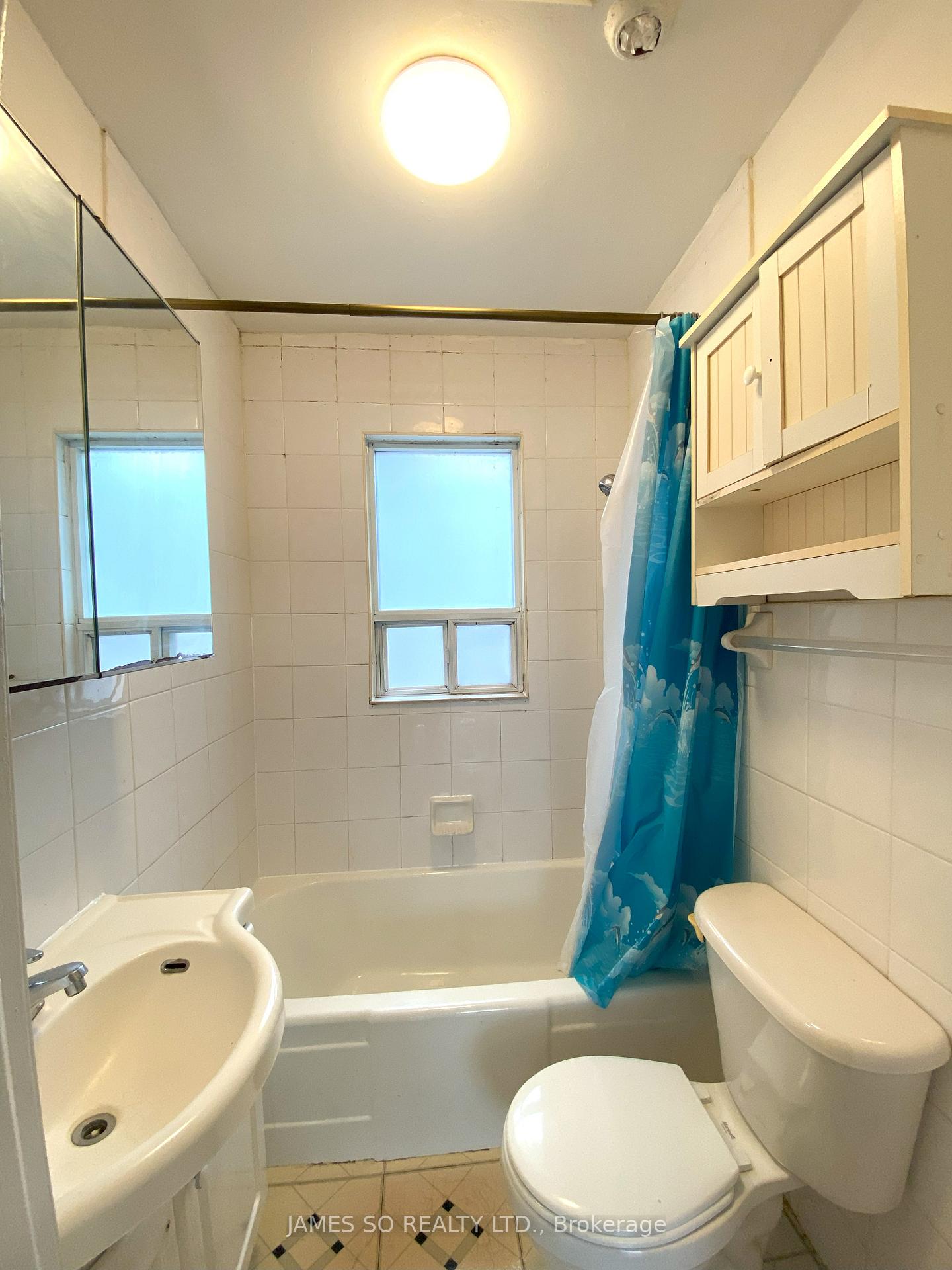 Photo 8 of 3 St Hubert Avenue, Toronto, Danforth Village-East York — HOMEH