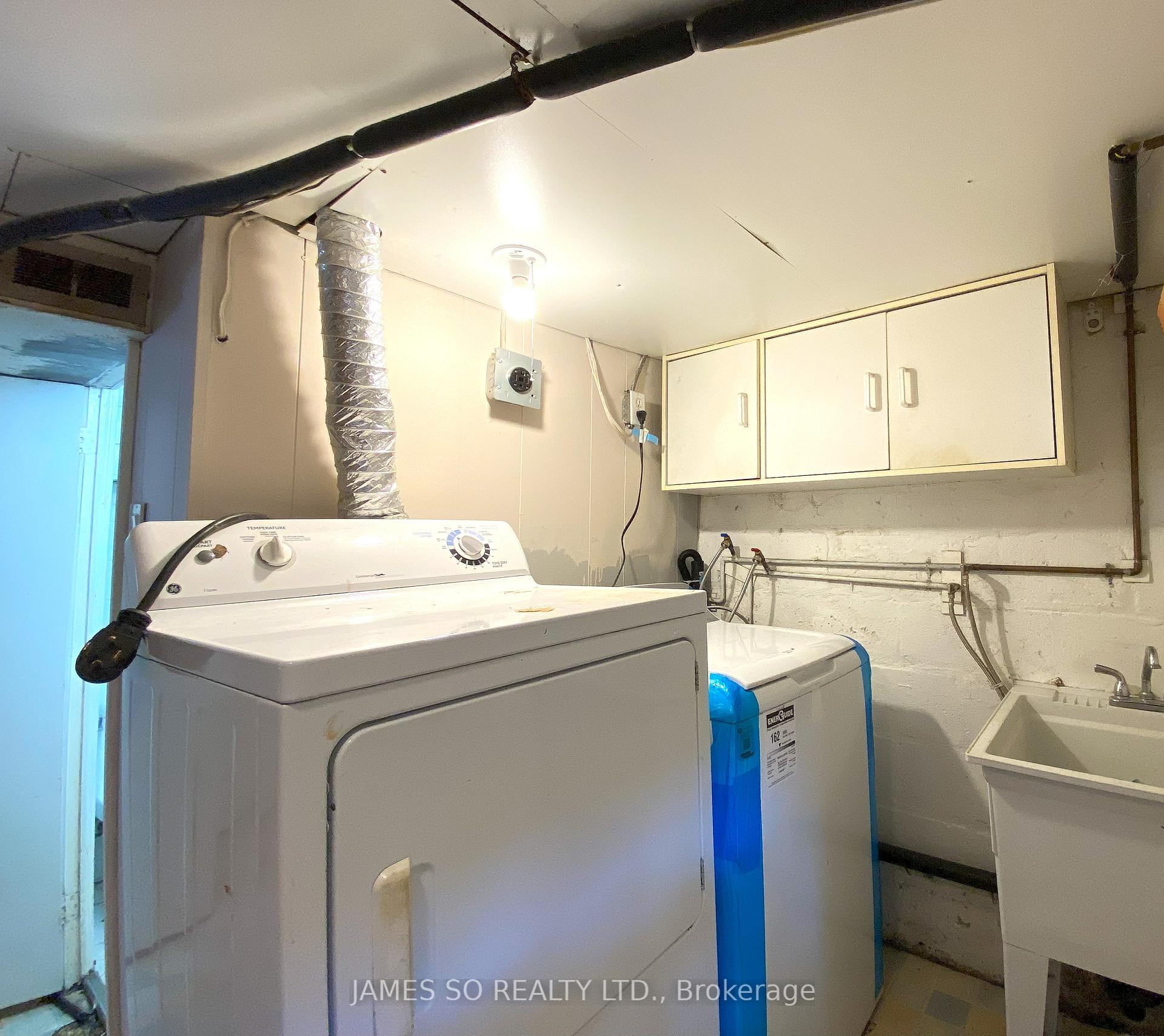 Photo 22 of 3 St Hubert Avenue, Toronto, Danforth Village-East York — HOMEH