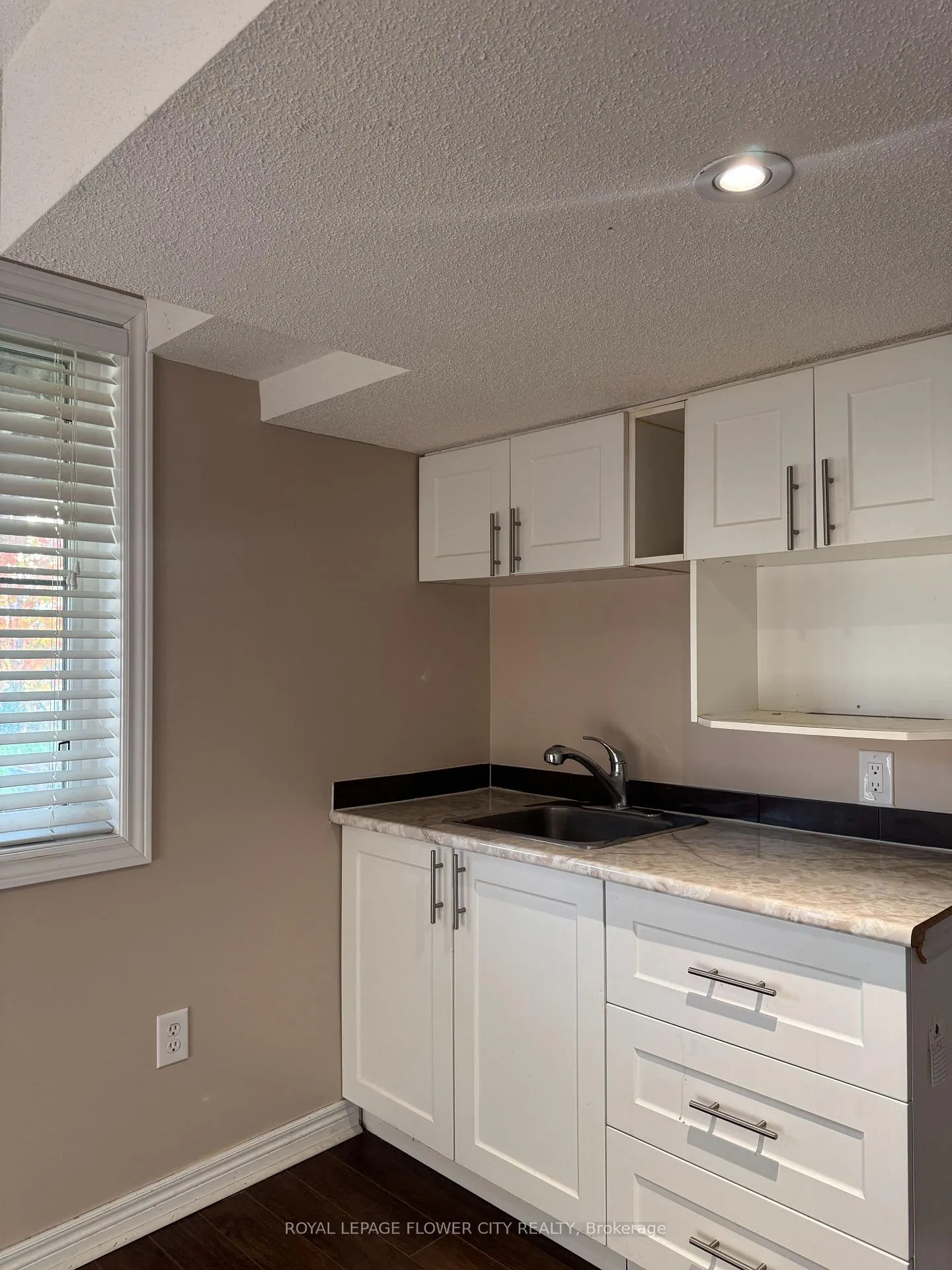 Photo 13 of 9710 McLaughlin Road N, Brampton, Fletcher's Creek Village — HOMEH