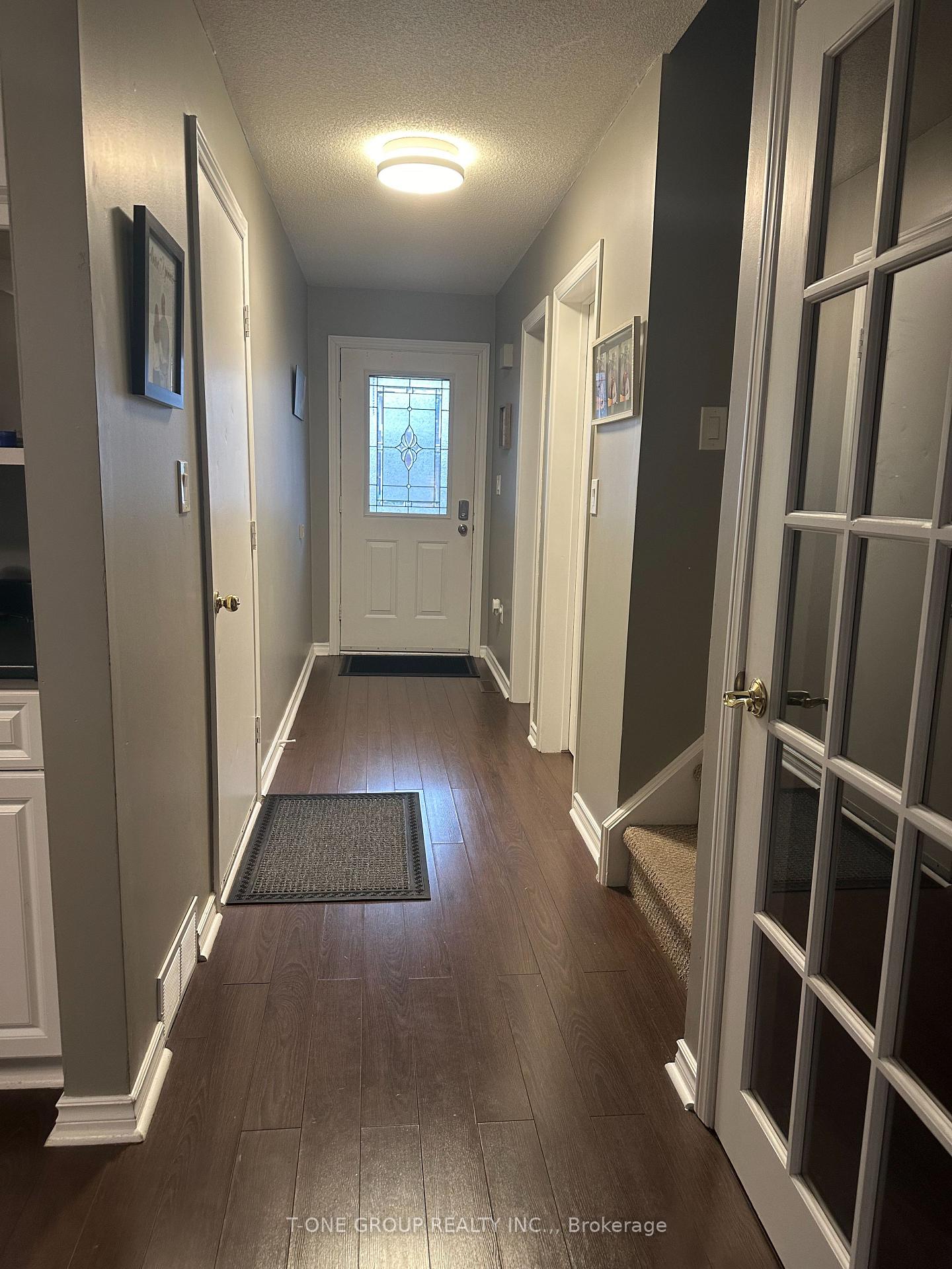 Photo 3 of 34 Culligan Crescent, Thorold, Confederation Heights — HOMEH