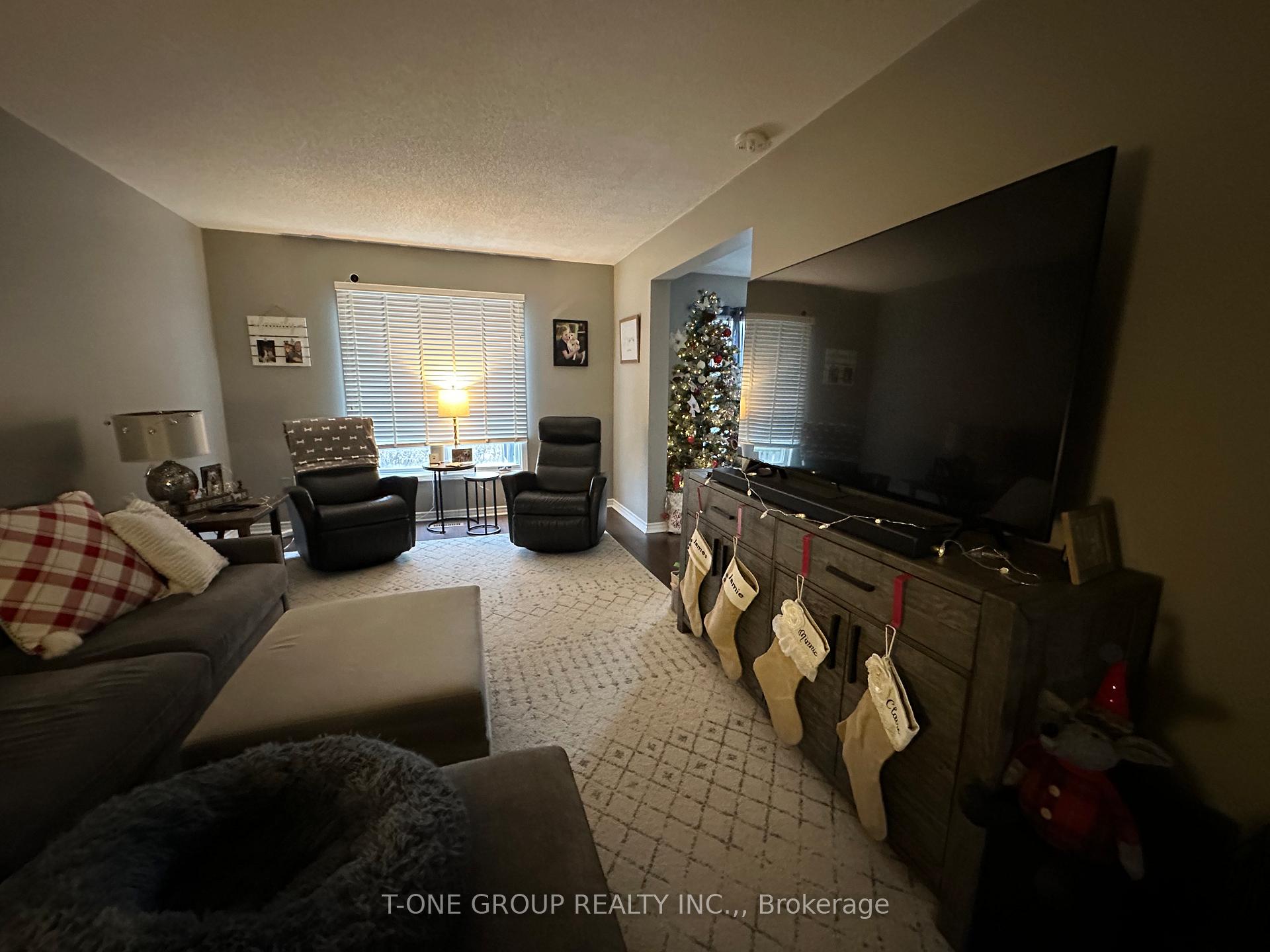 Photo 7 of 34 Culligan Crescent, Thorold, Confederation Heights — HOMEH