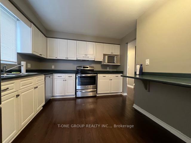 Photo 12 of 34 Culligan Crescent, Thorold, Confederation Heights — HOMEH