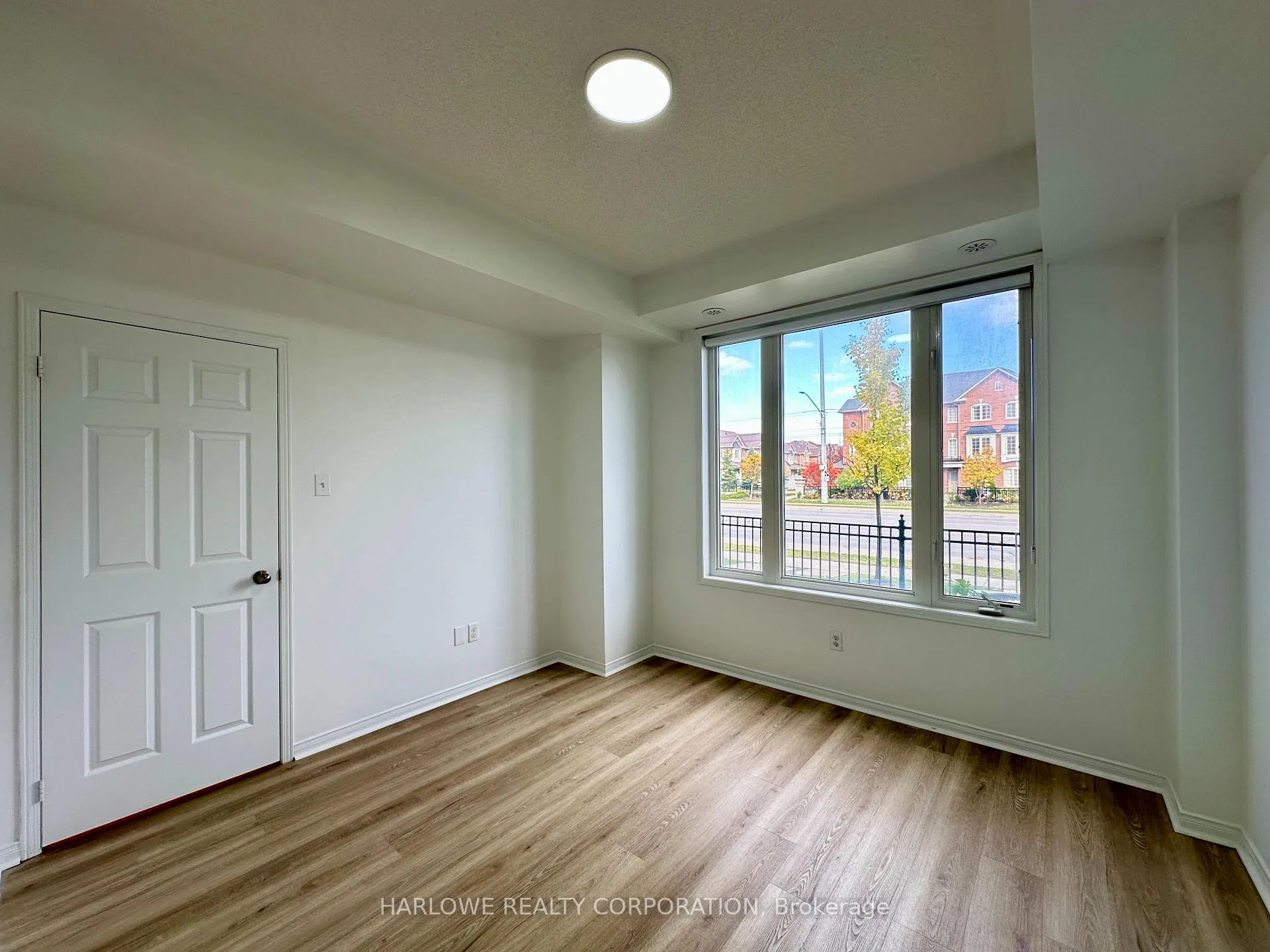 Photo 6 of Unit 59, 60 Fairwood Circle, Brampton, Sandringham-Wellington — HOMEH