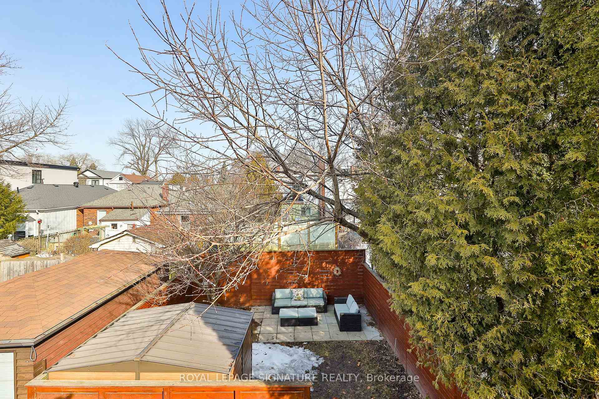 Photo 24 of 48 Westbrook Avenue, Toronto, Woodbine-Lumsden — HOMEH