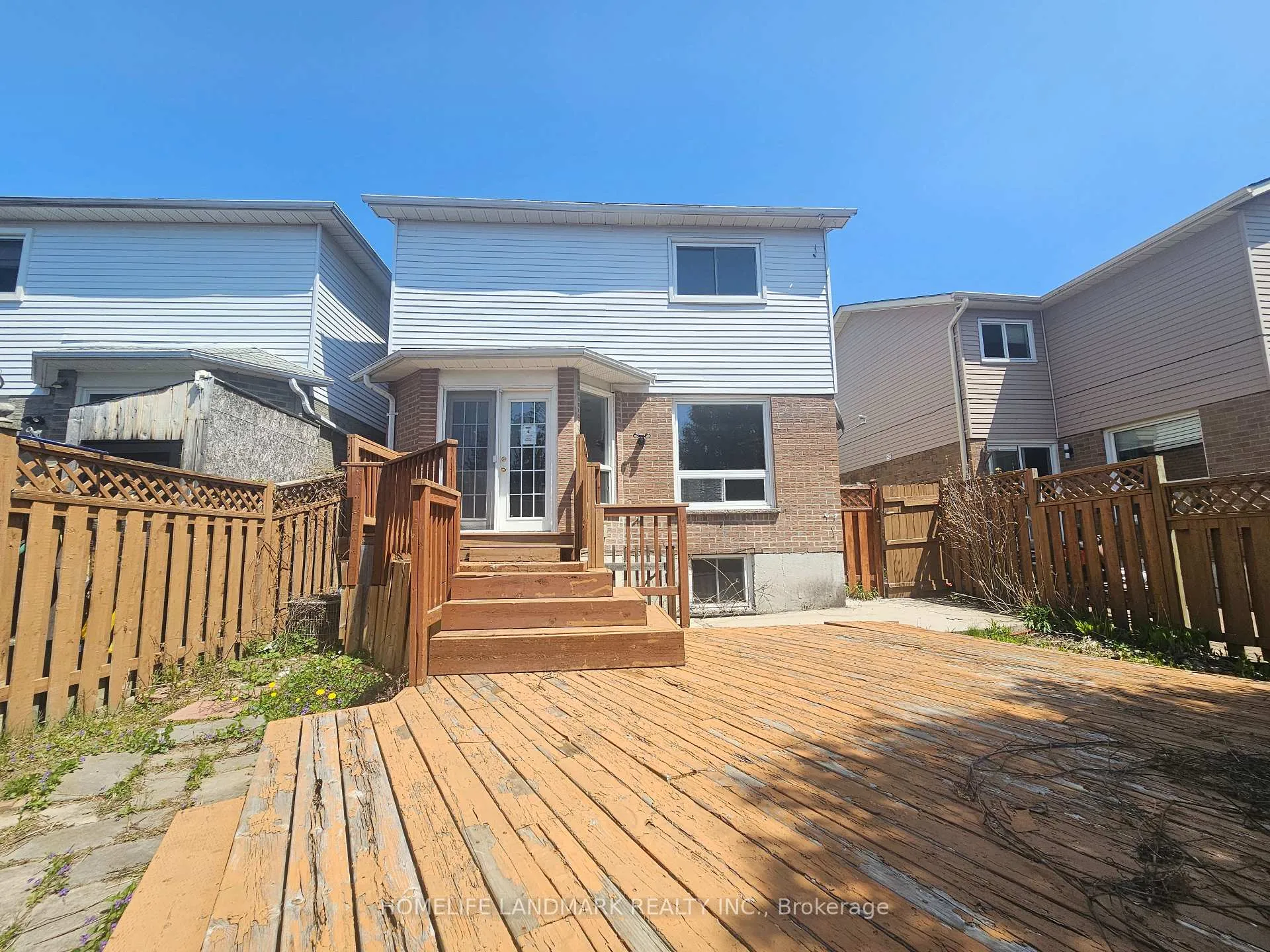 Photo 31 of 796 Bennett Crescent, Oshawa, Pinecrest — HOMEH