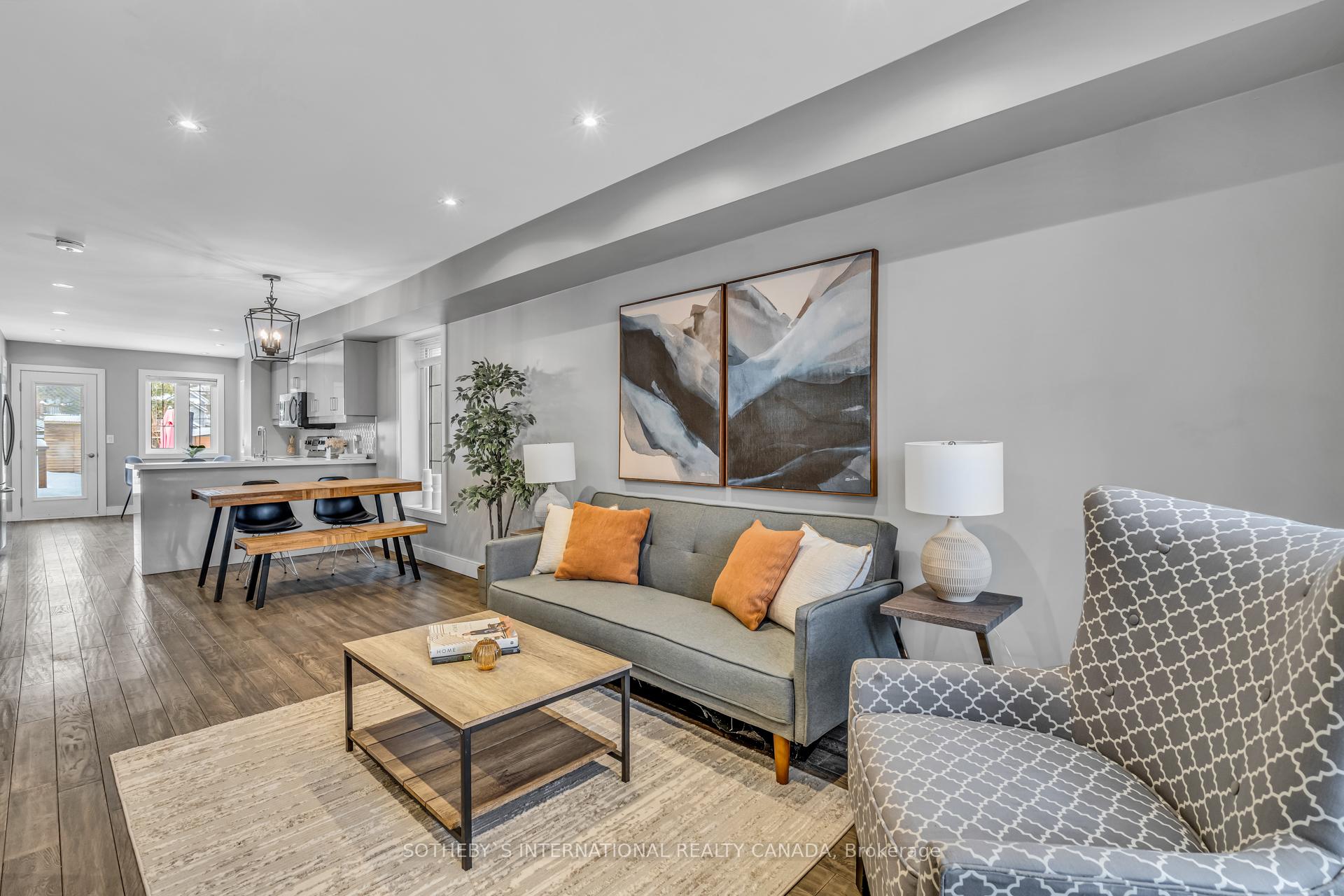 Photo 4 of 201 Torrens Avenue, Toronto, East York — HOMEH