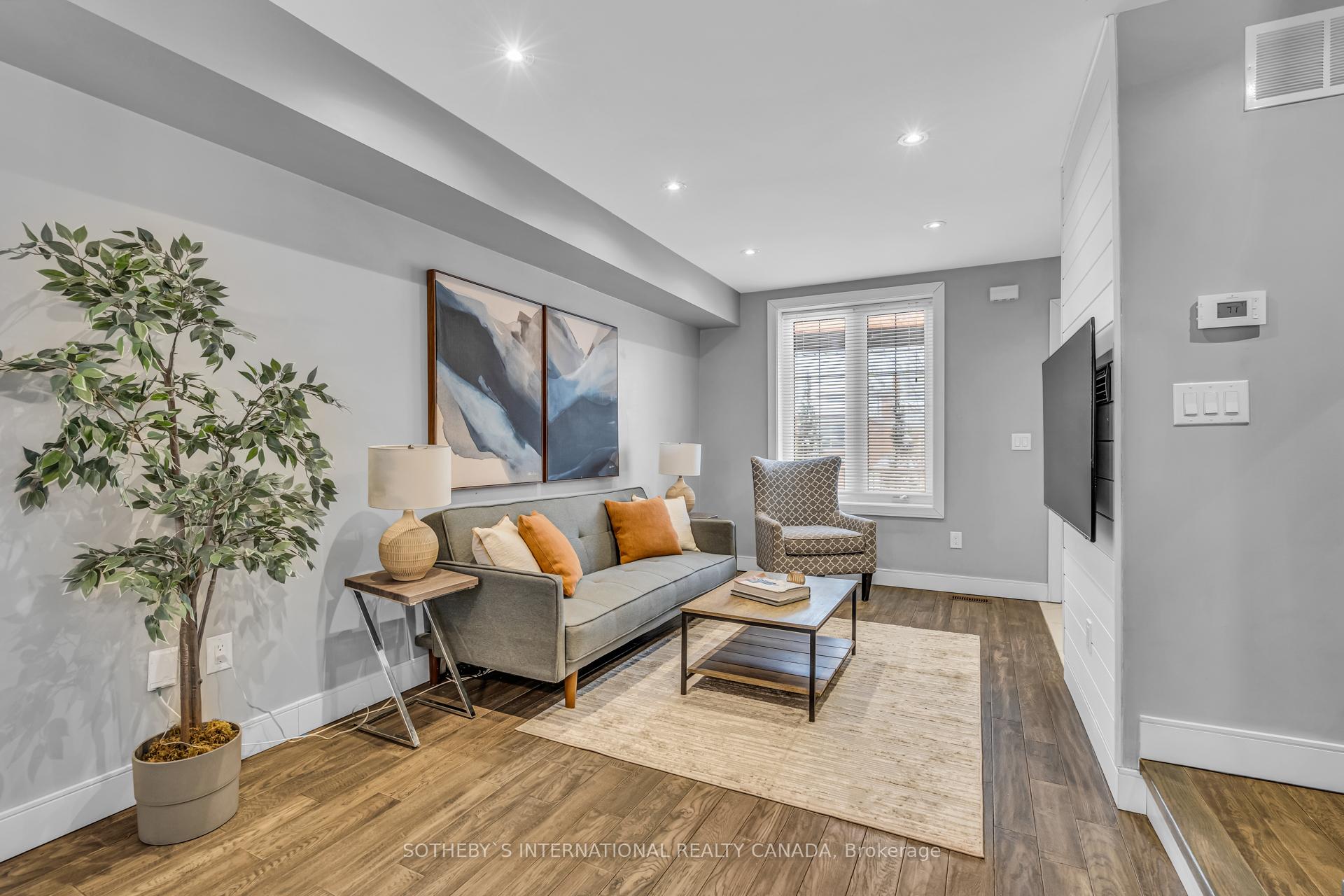 Photo 5 of 201 Torrens Avenue, Toronto, East York — HOMEH