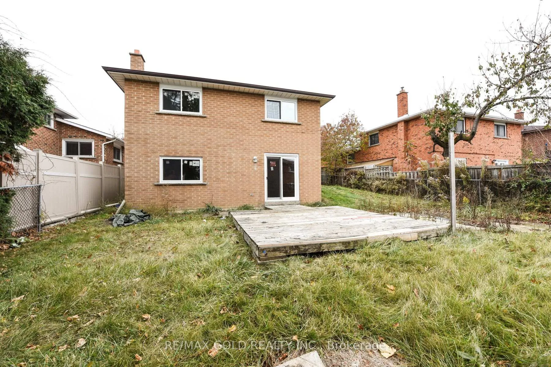 Photo 33 of 51 Malcolm Crescent, Brampton, Central Park — HOMEH