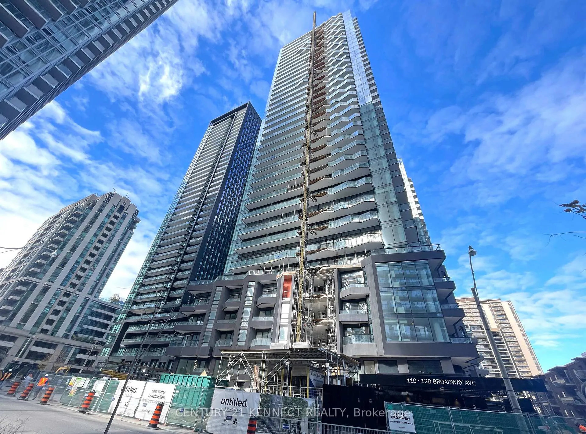 Front of Unit 1507S, 110 Broadway Avenue