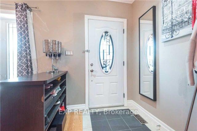 Photo 2 of 174 Bellwoods Avenue, Toronto, Trinity-Bellwoods — HOMEH