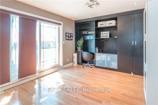 Photo 11 of 174 Bellwoods Avenue, Toronto, Trinity-Bellwoods — HOMEH