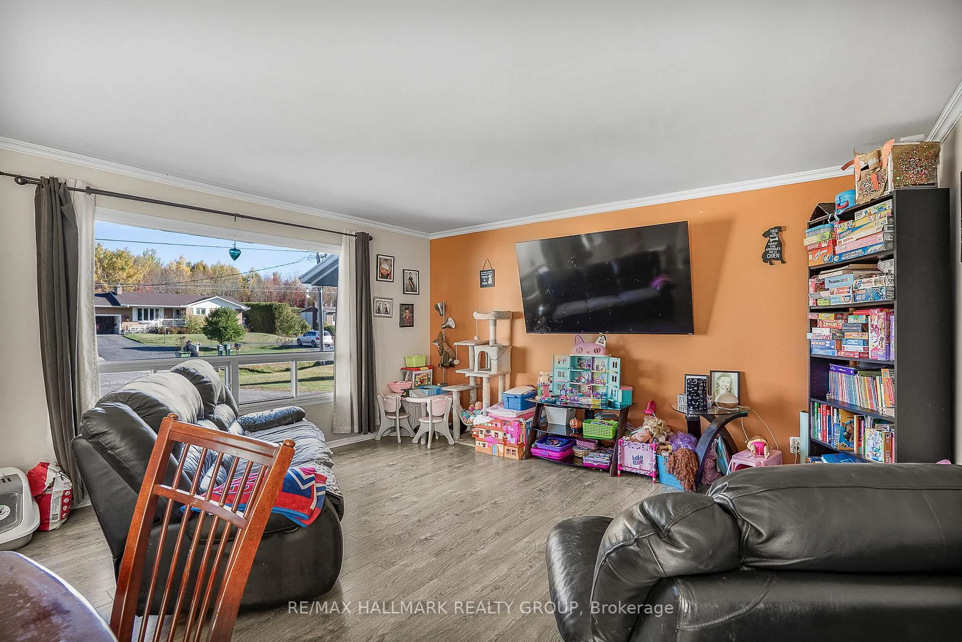 Photo 8 of 912 Pattee Road E, Champlain, Champlain Twp — HOMEH