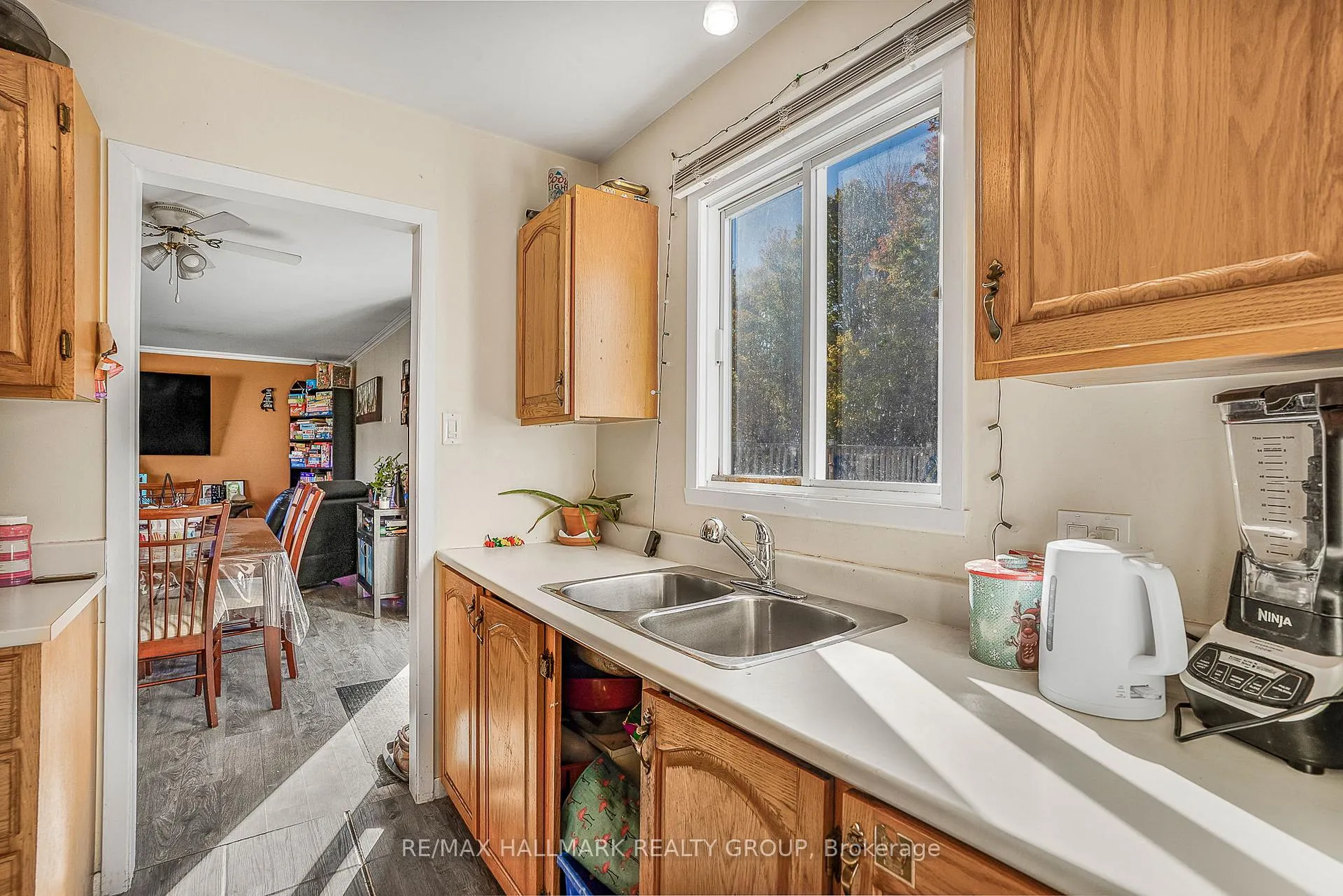 Photo 13 of 912 Pattee Road E, Champlain, Champlain Twp — HOMEH