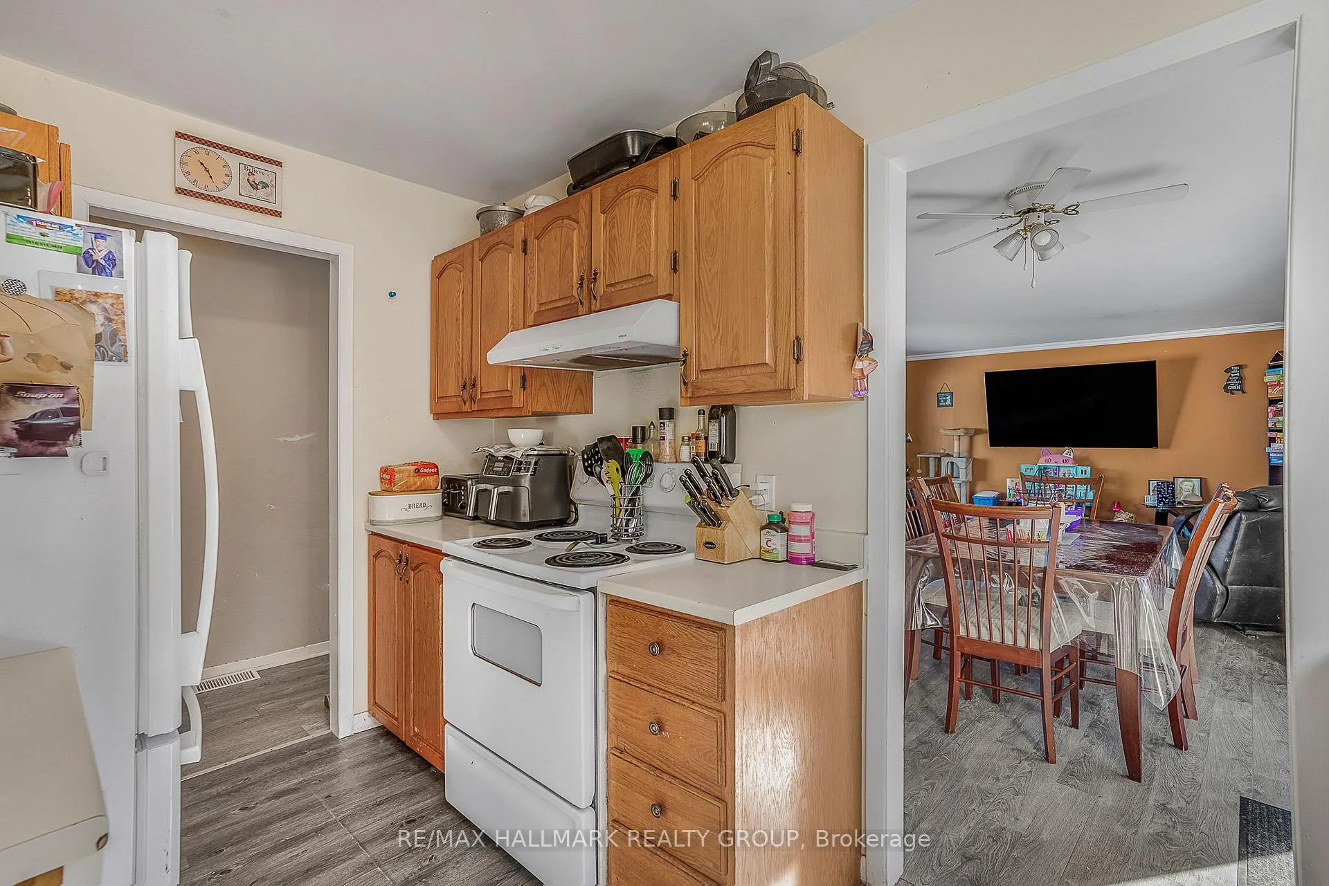 Photo 14 of 912 Pattee Road E, Champlain, Champlain Twp — HOMEH