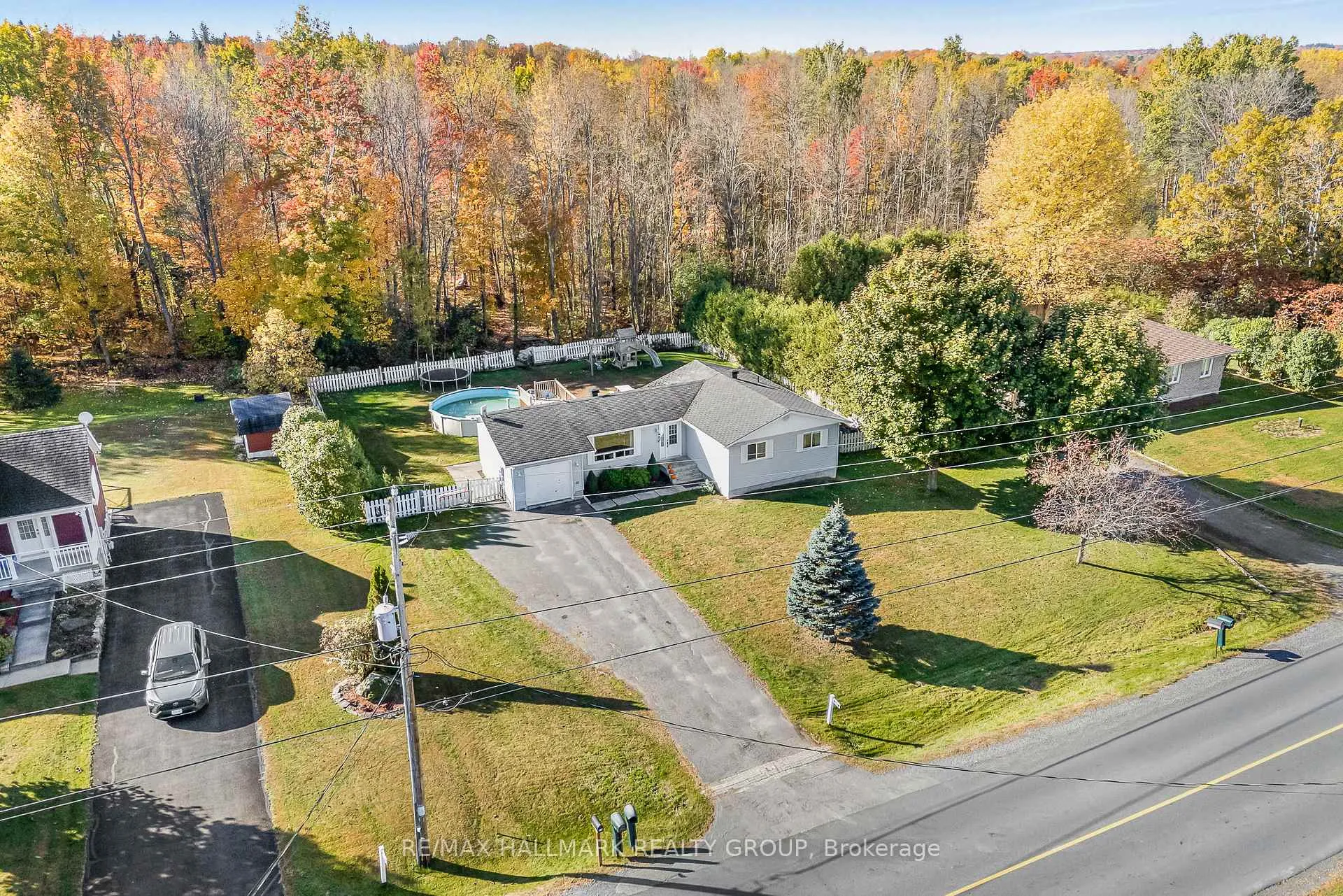 Photo 31 of 912 Pattee Road E, Champlain, Champlain Twp — HOMEH