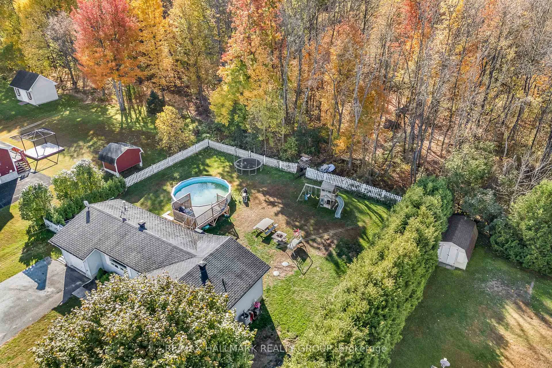 Photo 33 of 912 Pattee Road E, Champlain, Champlain Twp — HOMEH