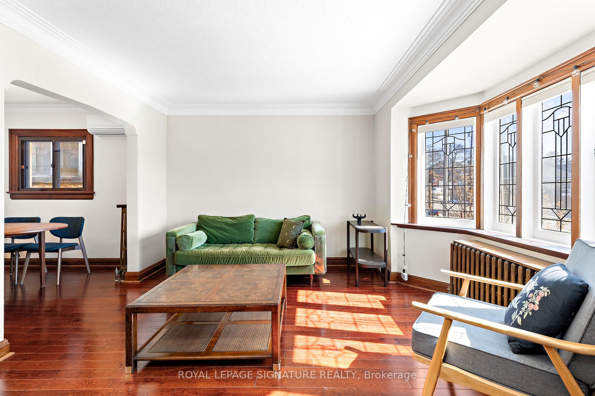 Photo 6 of 292 Floyd Avenue, Toronto, Danforth Village-East York — HOMEH