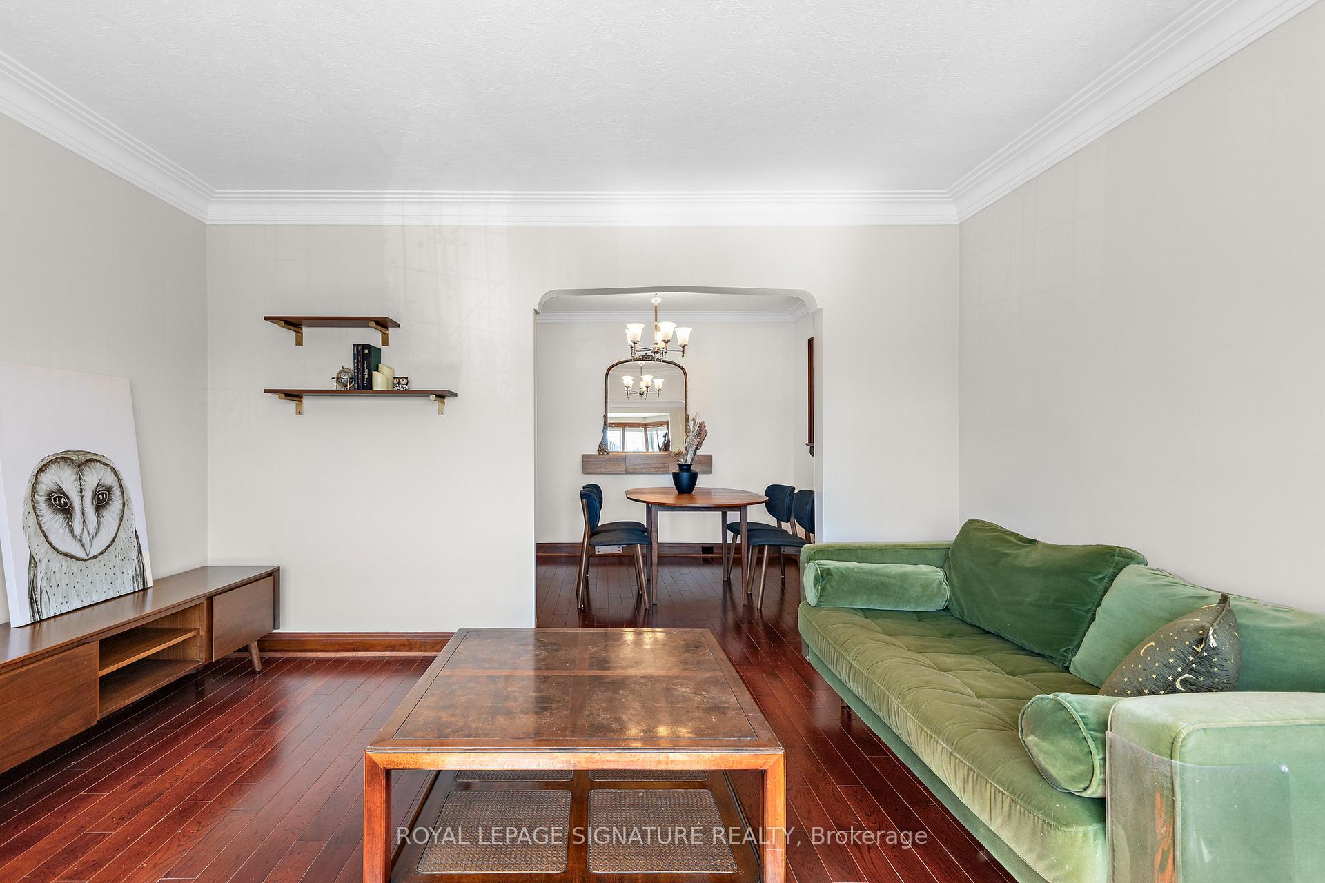 Photo 7 of 292 Floyd Avenue, Toronto, Danforth Village-East York — HOMEH