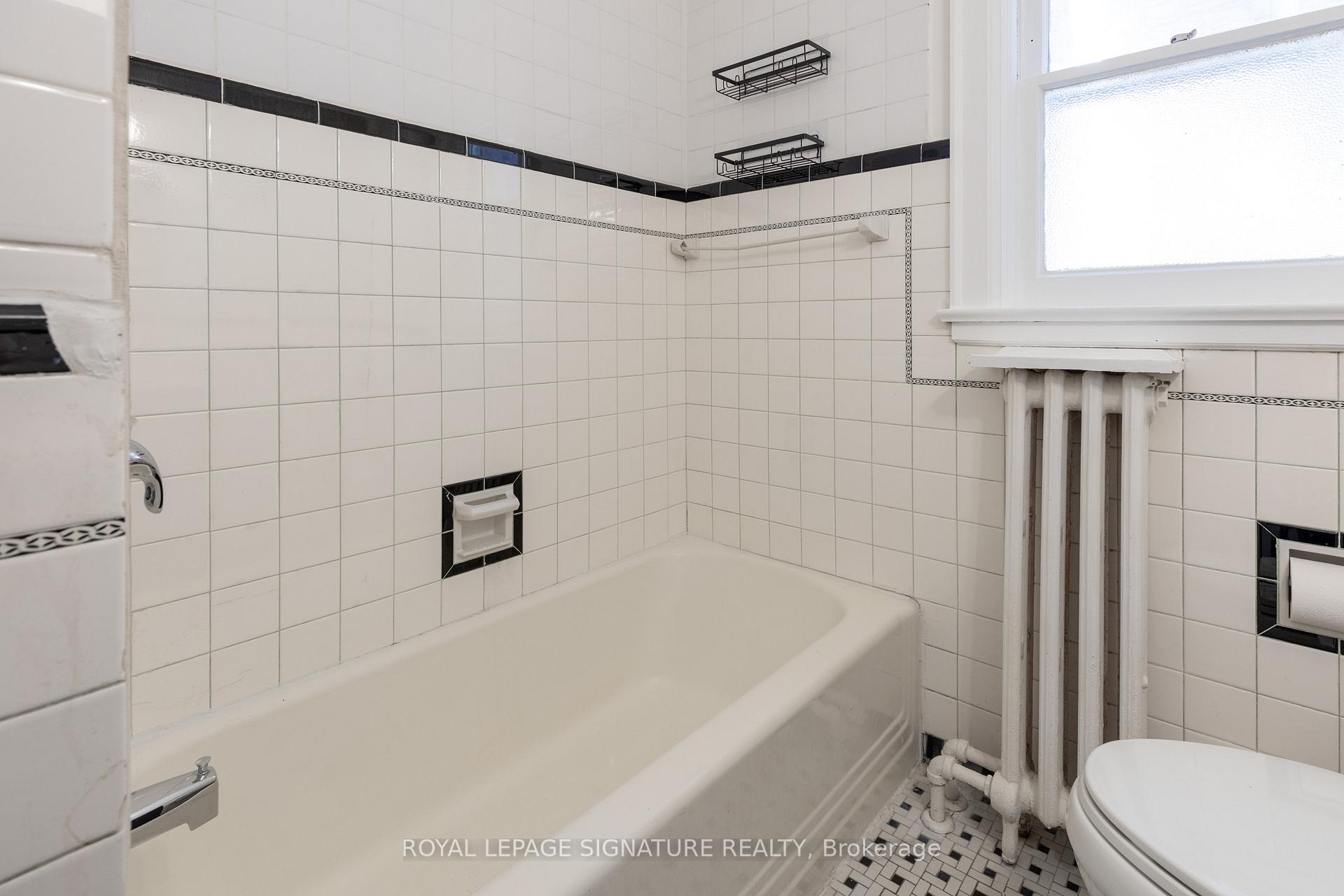Photo 19 of 292 Floyd Avenue, Toronto, Danforth Village-East York — HOMEH