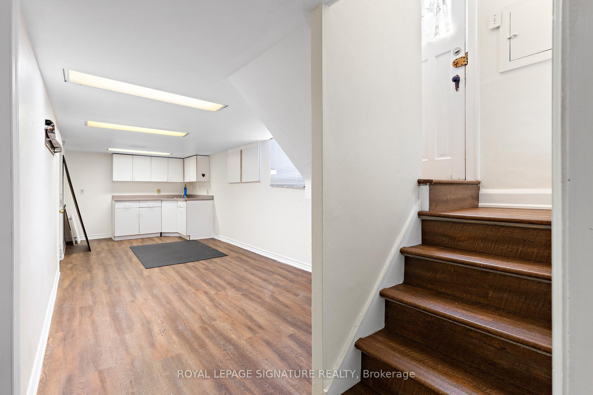 Photo 24 of 292 Floyd Avenue, Toronto, Danforth Village-East York — HOMEH