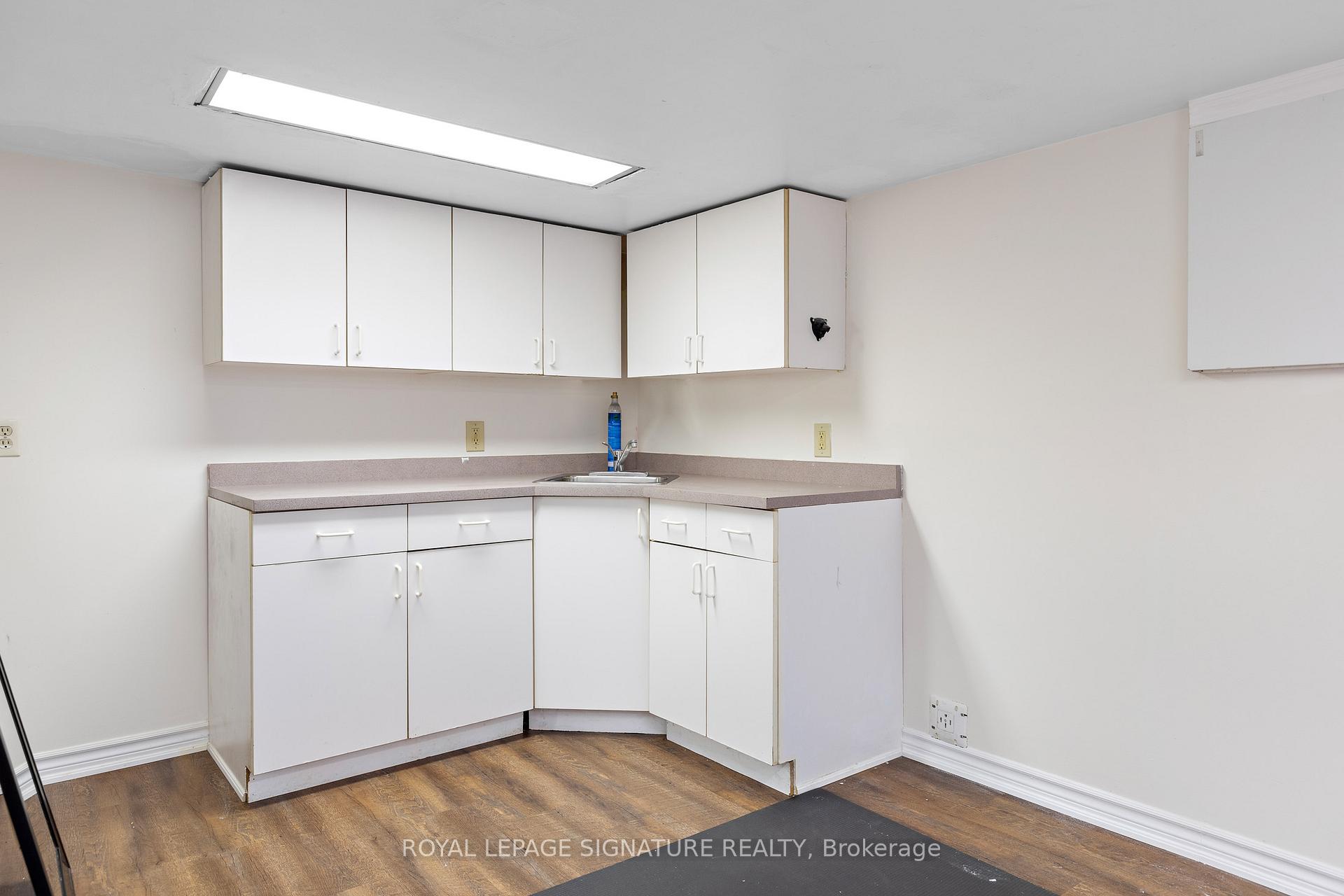 Photo 25 of 292 Floyd Avenue, Toronto, Danforth Village-East York — HOMEH