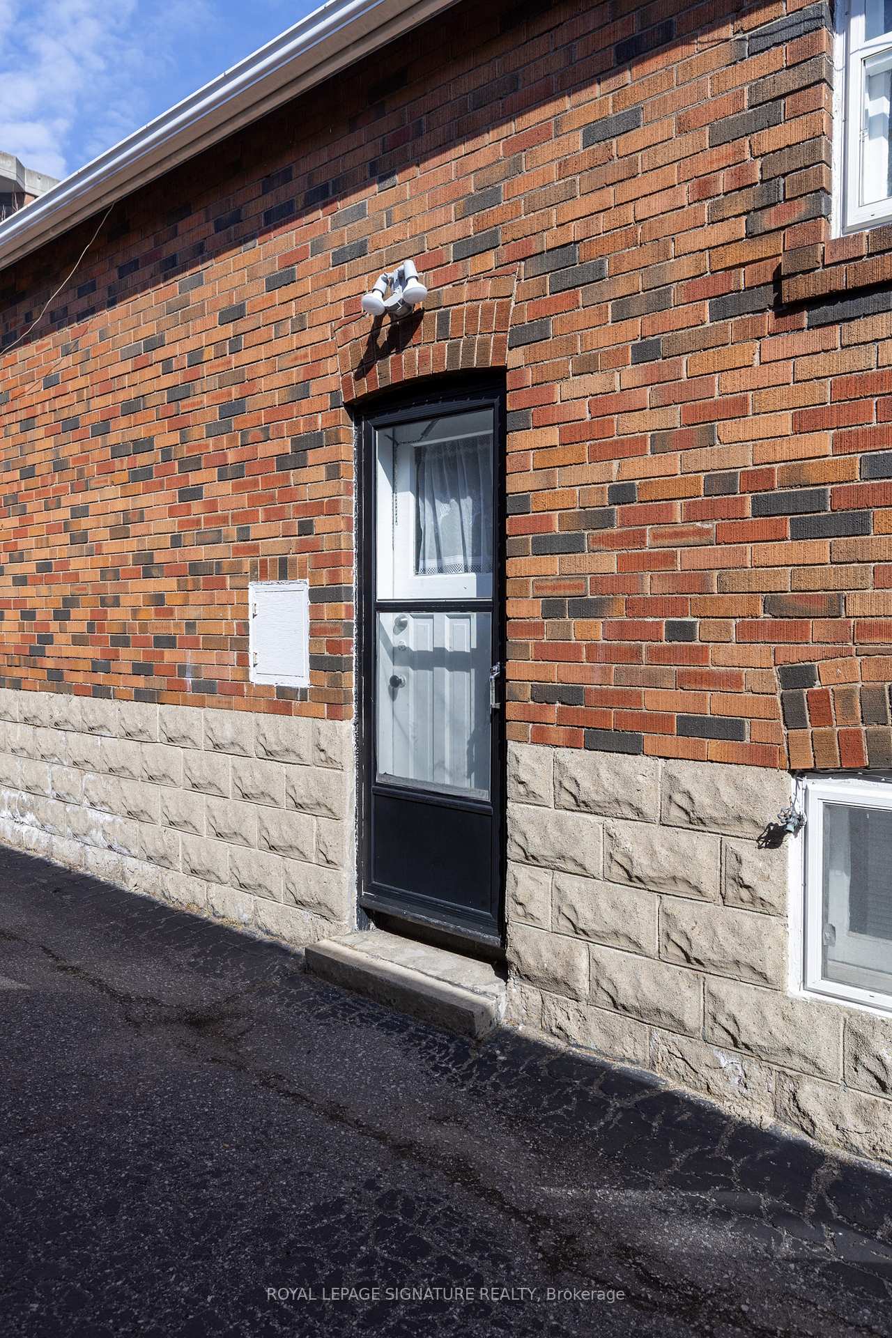 Photo 33 of 292 Floyd Avenue, Toronto, Danforth Village-East York — HOMEH