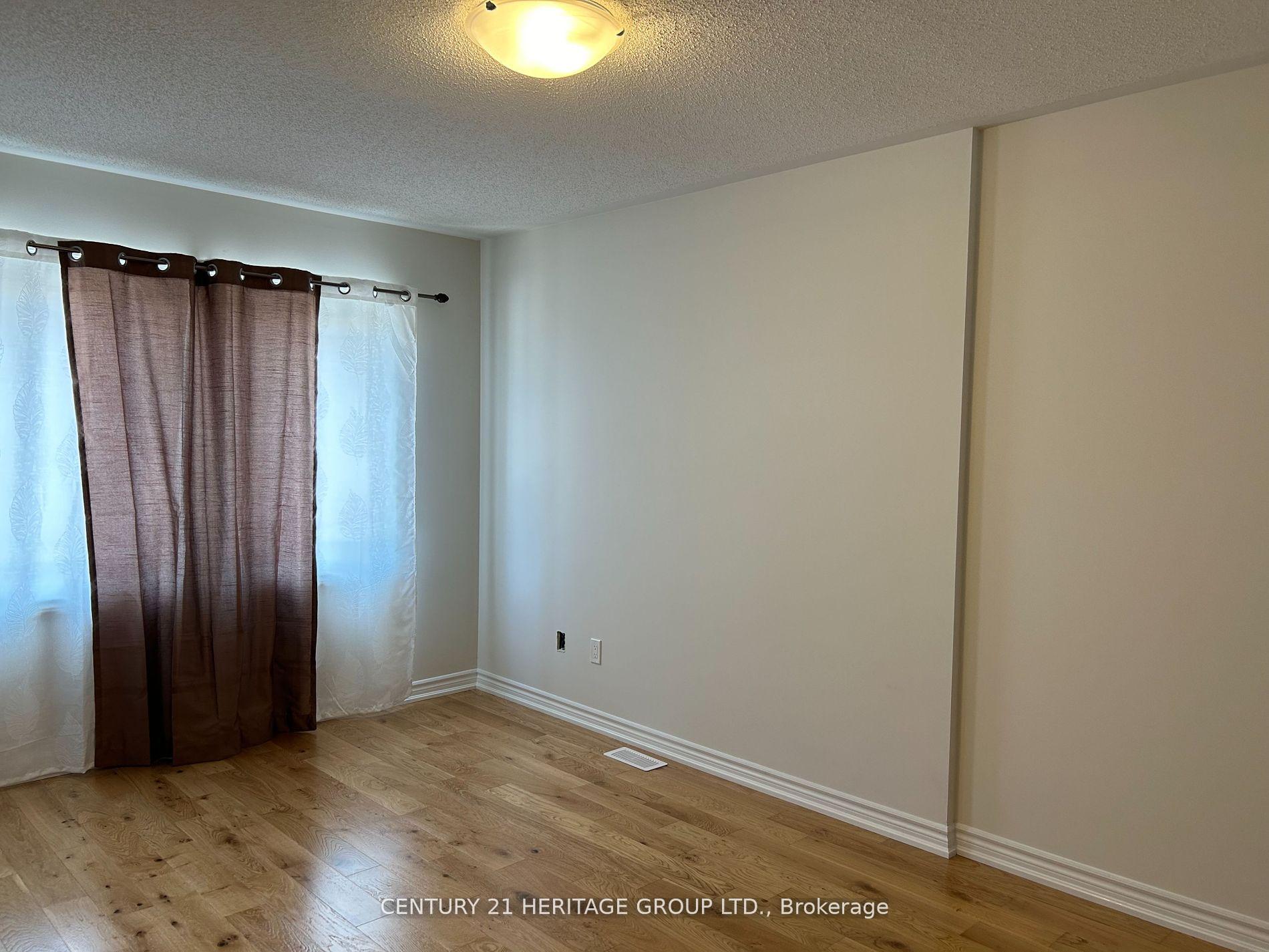 Photo 11 of 101 Baker Street, Thorold, Thorold Downtown — HOMEH