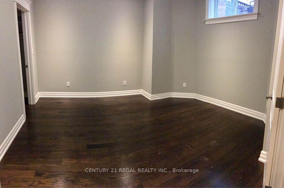 Photo 9 of 26 Parkview Hill Crescent S, Toronto, O'Connor-Parkview — HOMEH